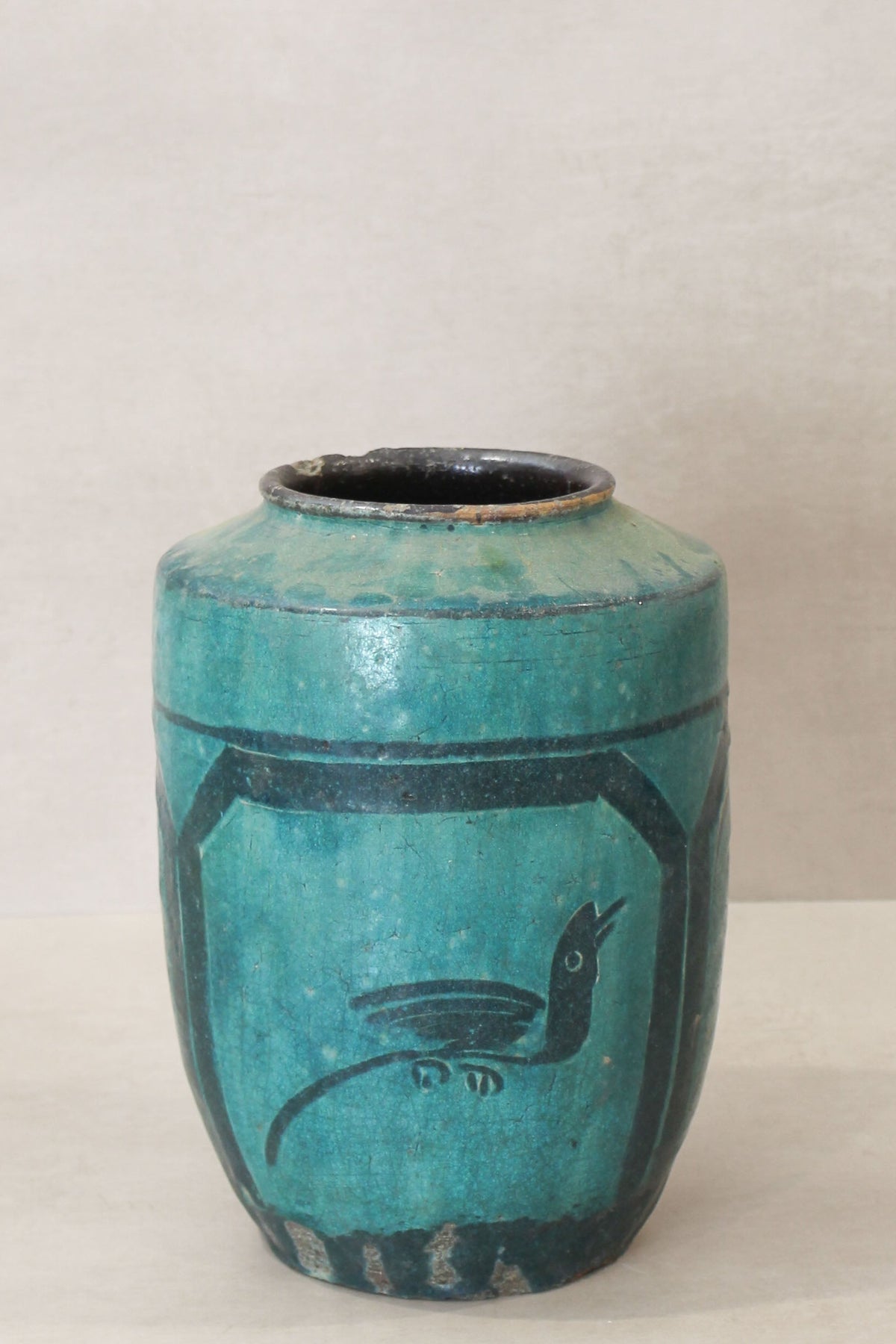 Vintage Emerald Green Pot - No 9