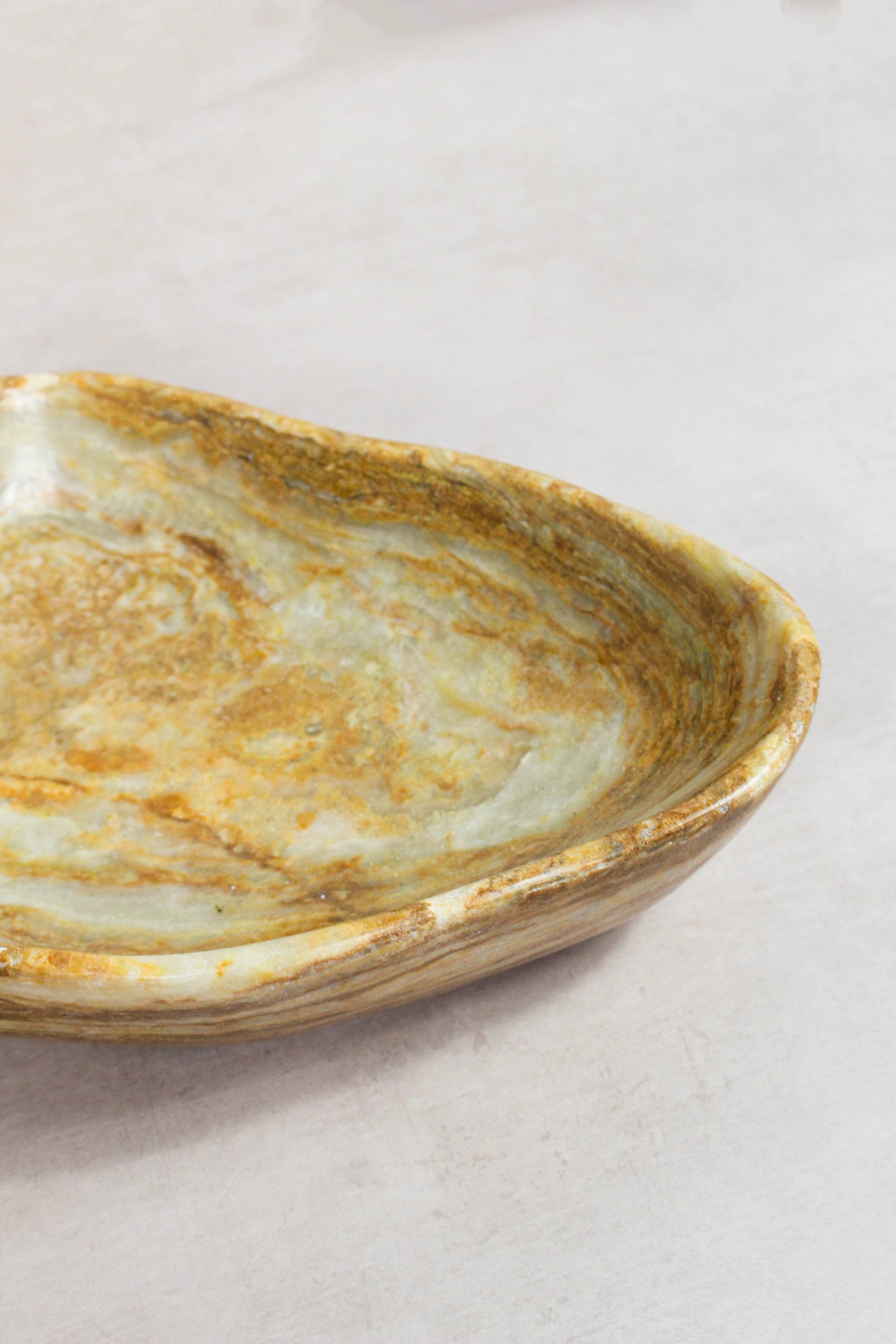 Premium Onyx Bowl Raw Edge POB 33