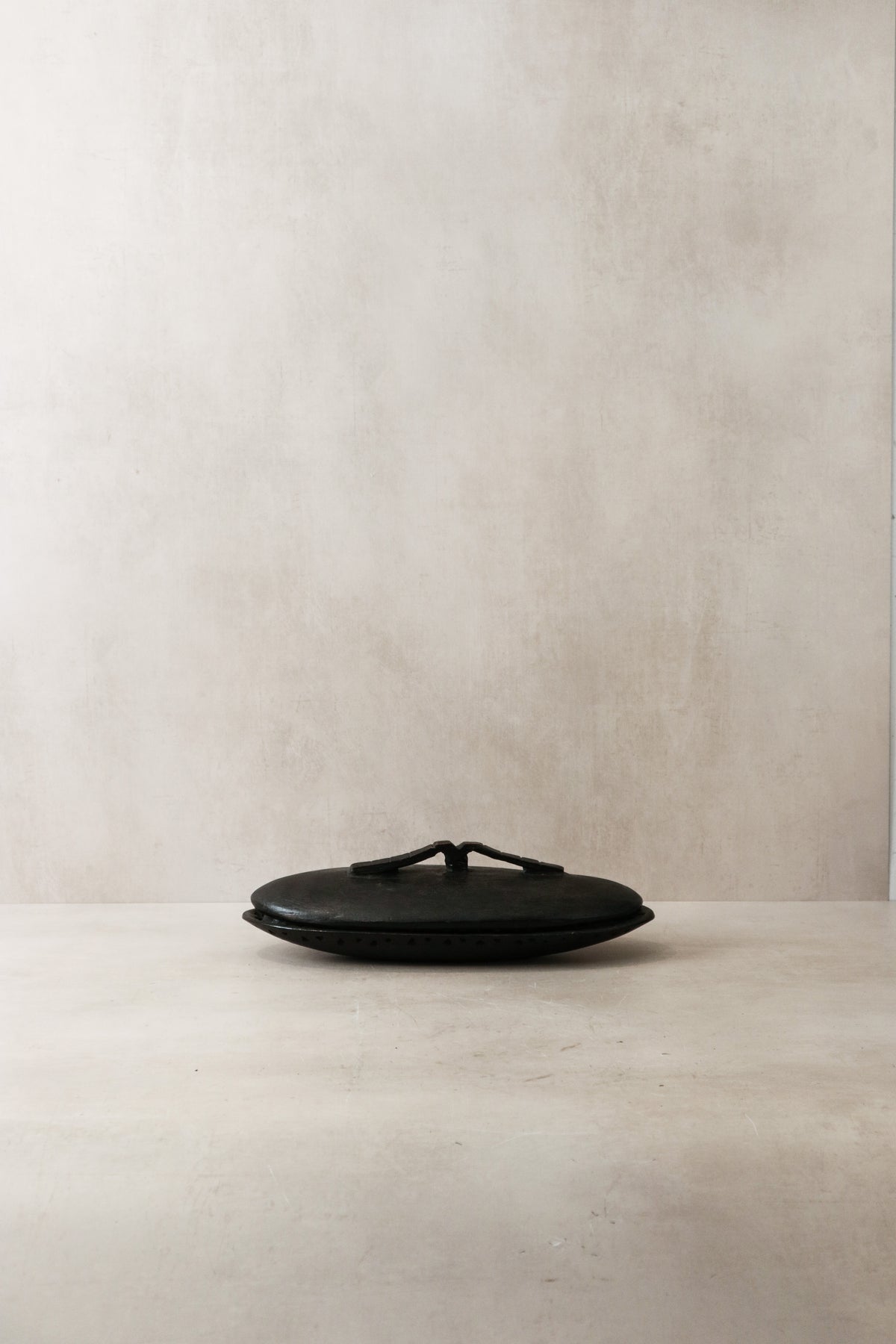 Lozi Bowl - Perforated Edge 21.6