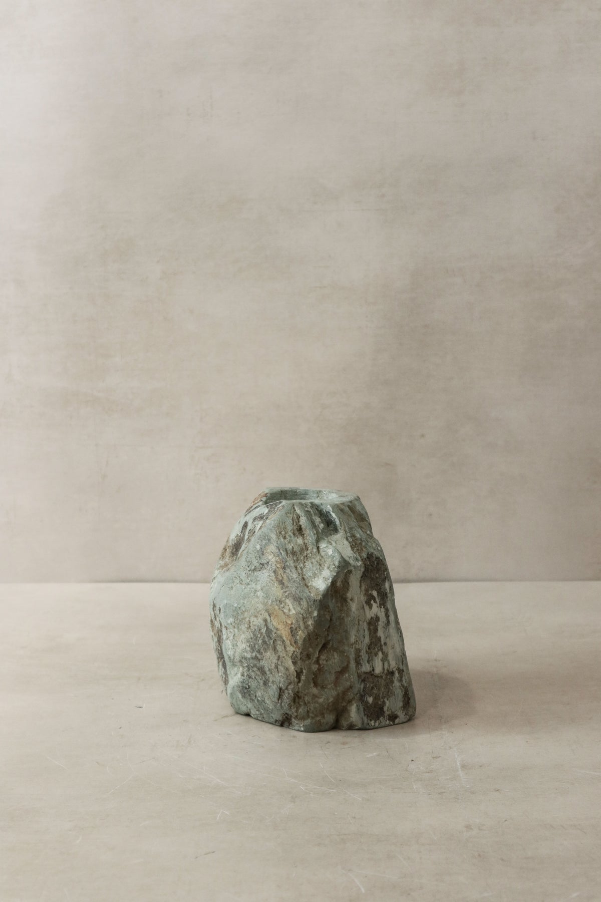 Natural Rough Edge Stone Candle Holder - 98.3