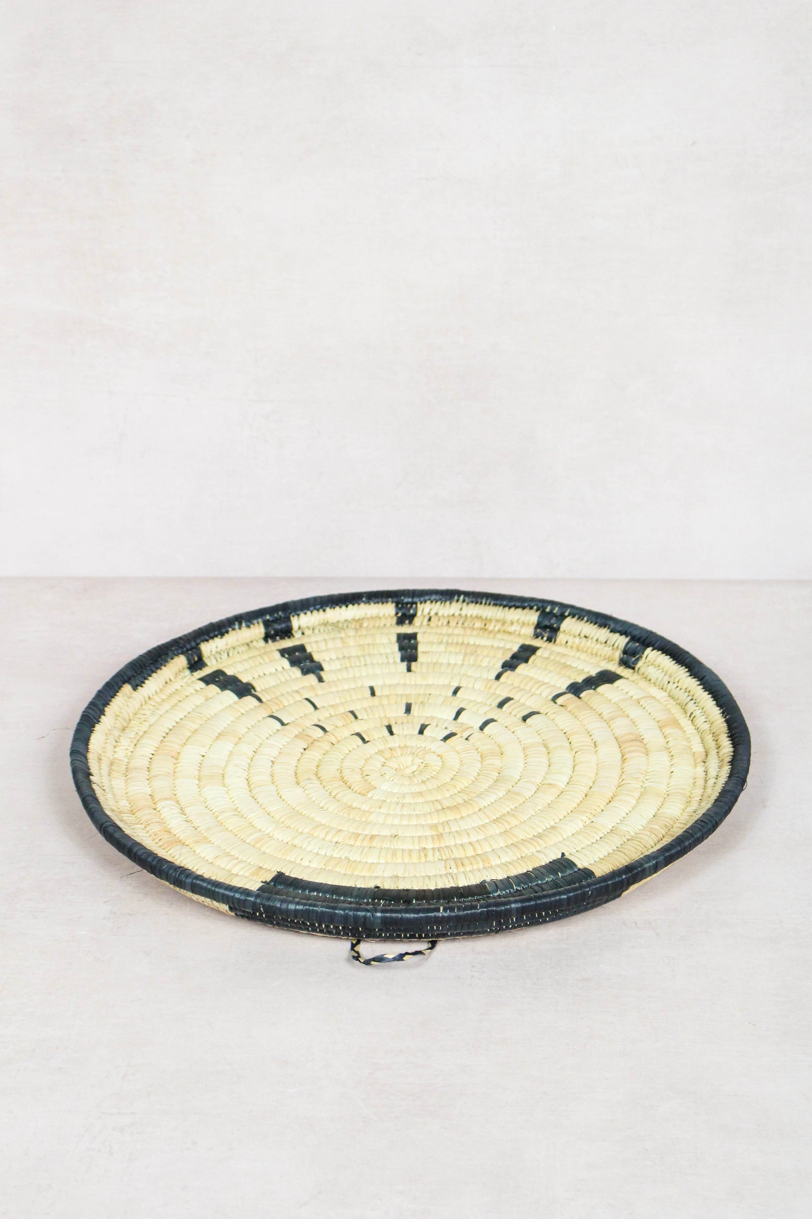 Malawi Wall Basket 40cm 40.5