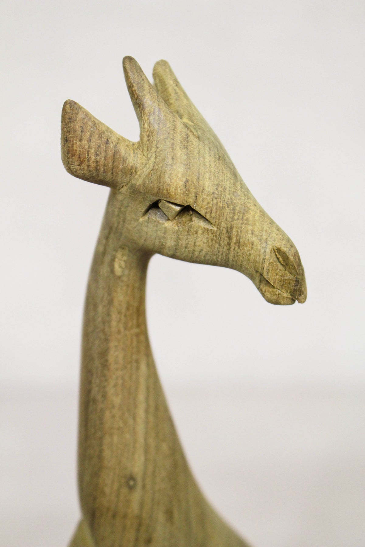 Swazi Giraffe sculptures - wood - 64.1