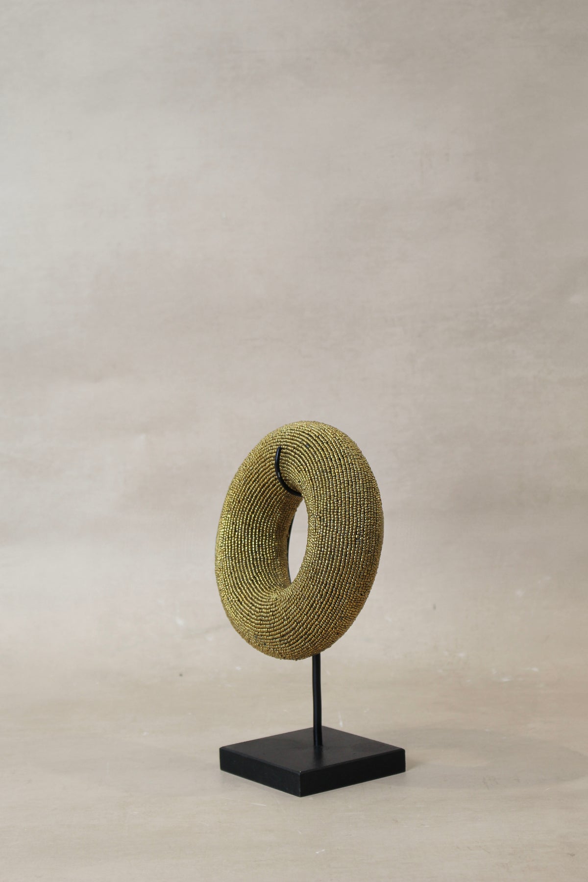 Cameroon beaded bracelet - Gold