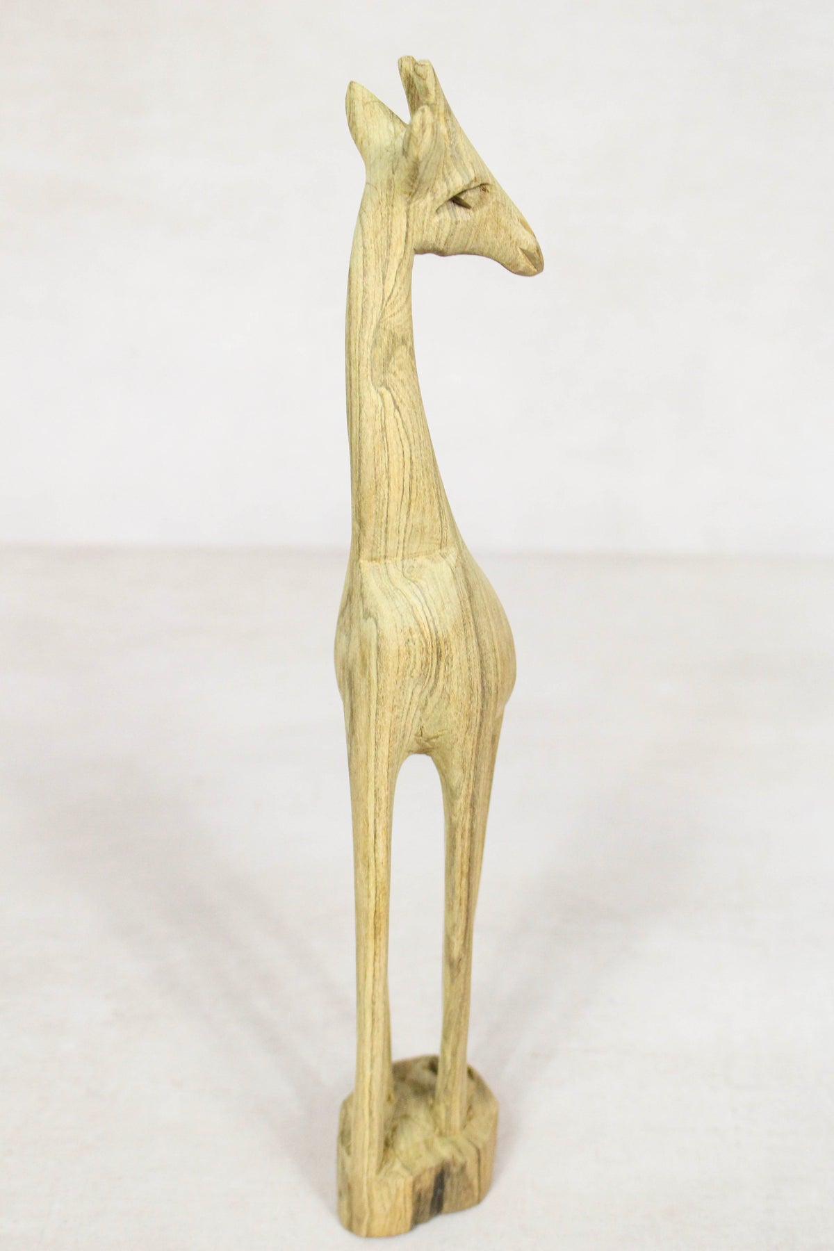 Swazi Giraffe sculptures - wood - 64.3