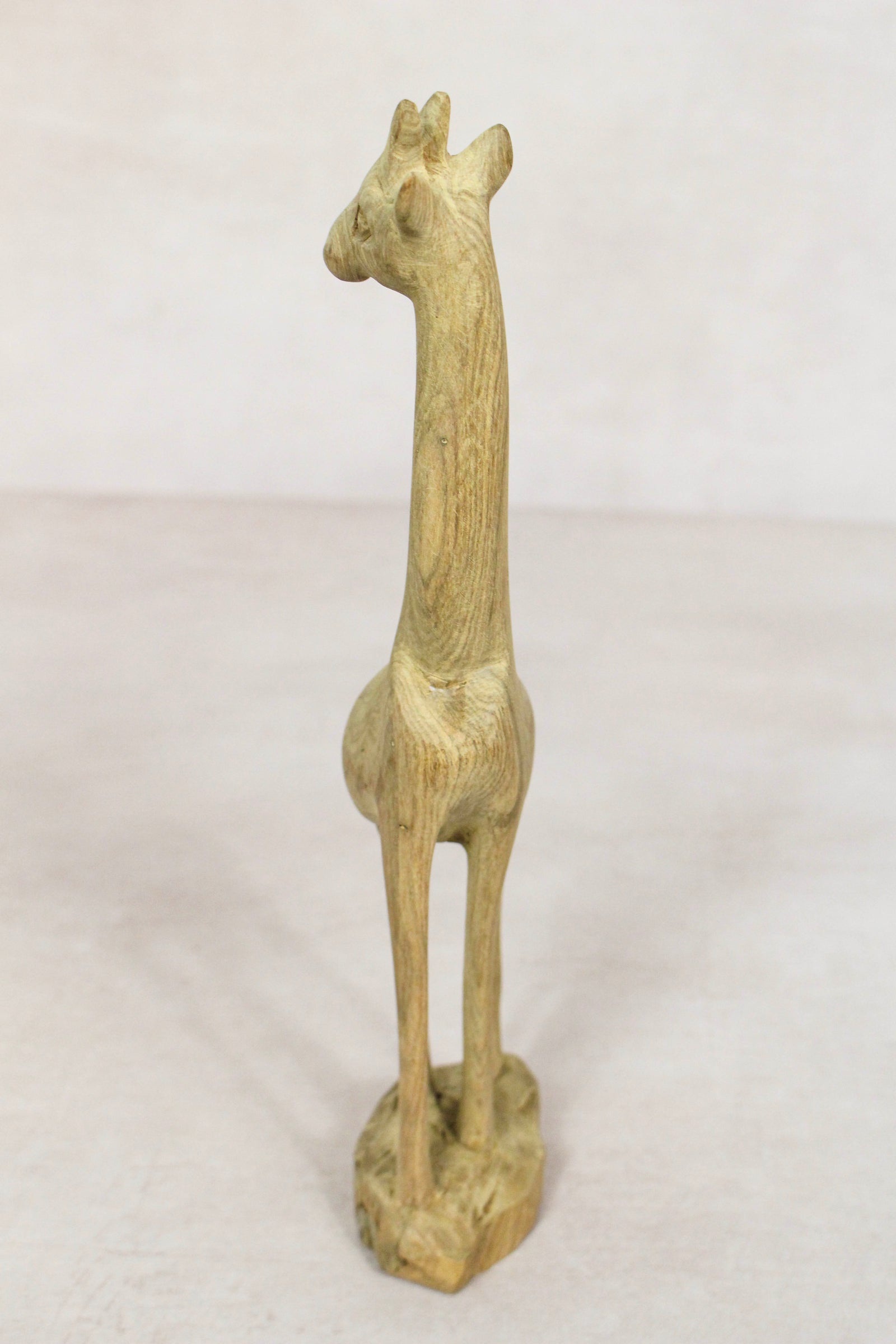 Swazi Giraffe sculptures - wood - 64.4
