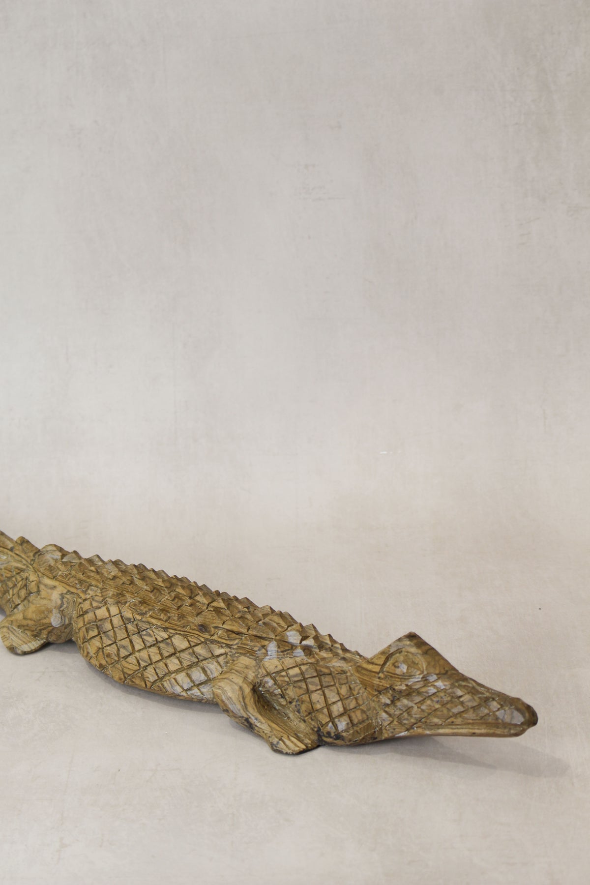 Zimbabwe Crocodile sculpture 56.2