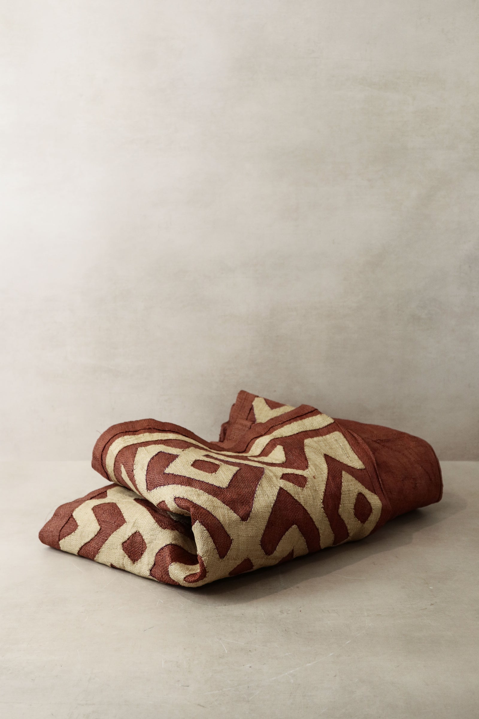 Handwoven Kuba raffia cloth from DR Congo, approx. 320×66cm