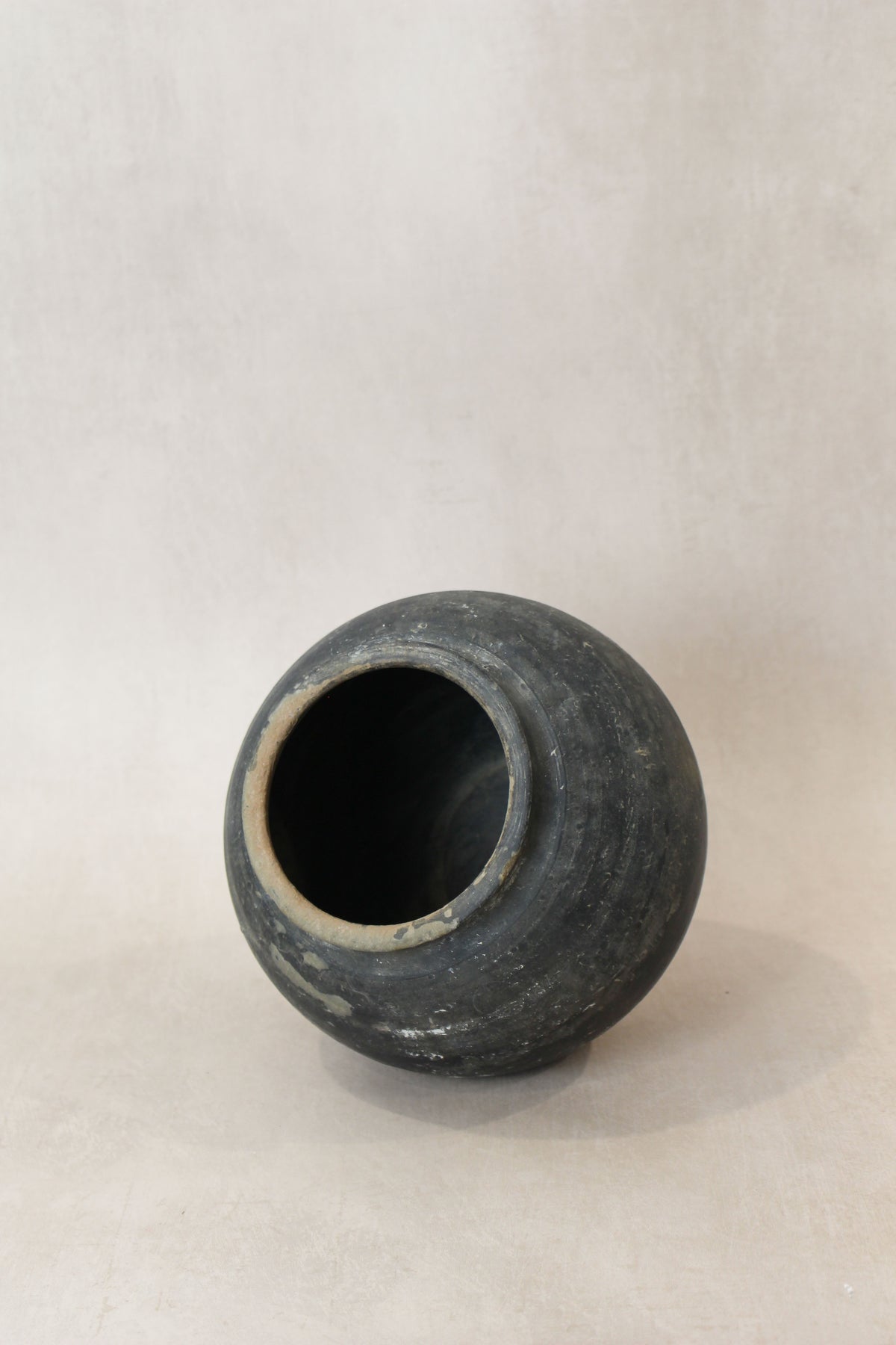 Vintage Dark Pot S n° 56