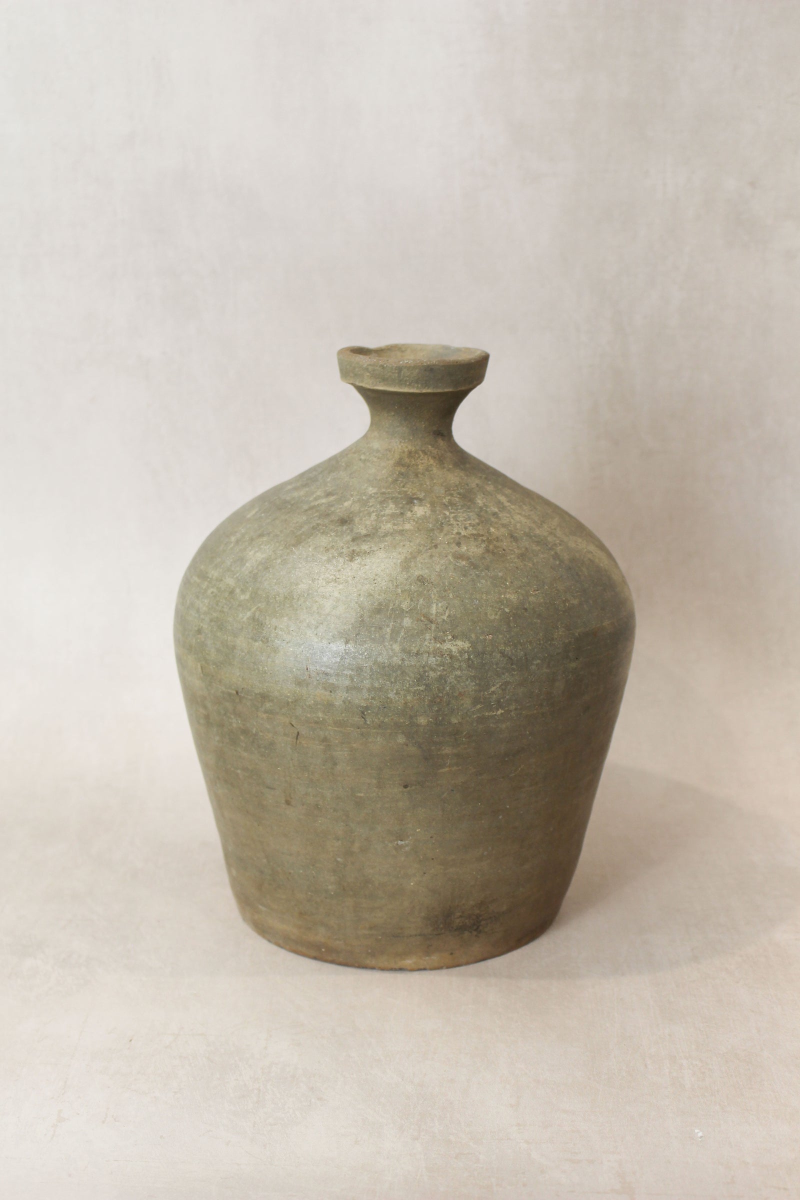Antique Asian Rice Wine Vase n° 31