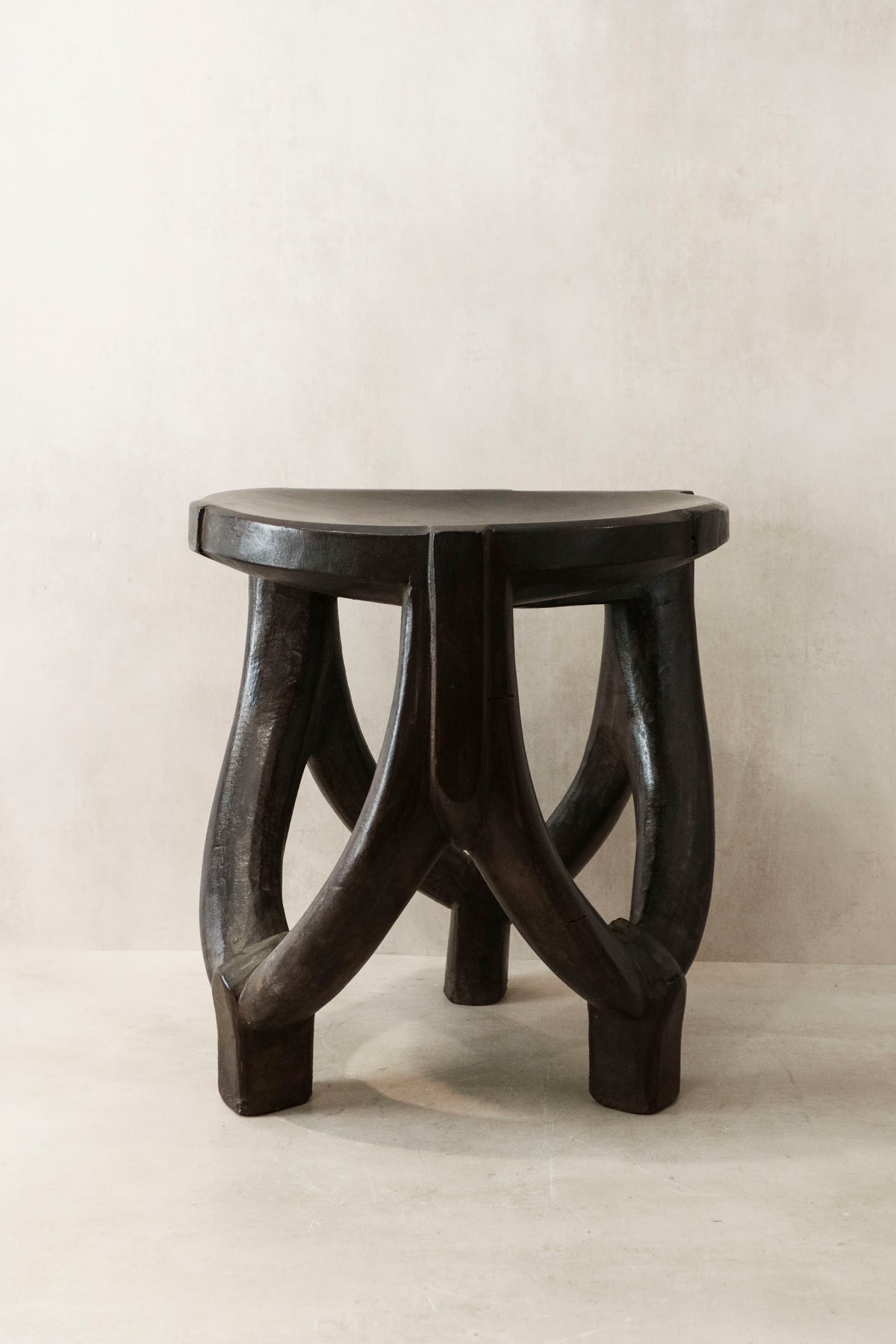 Makonde carved wooden stool, Tanzania — top view