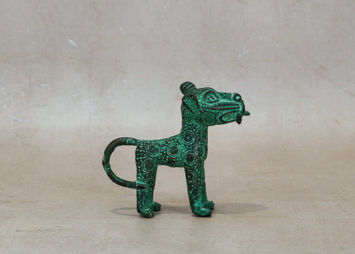 Benin Leopard sculpture - Bronze 1.3