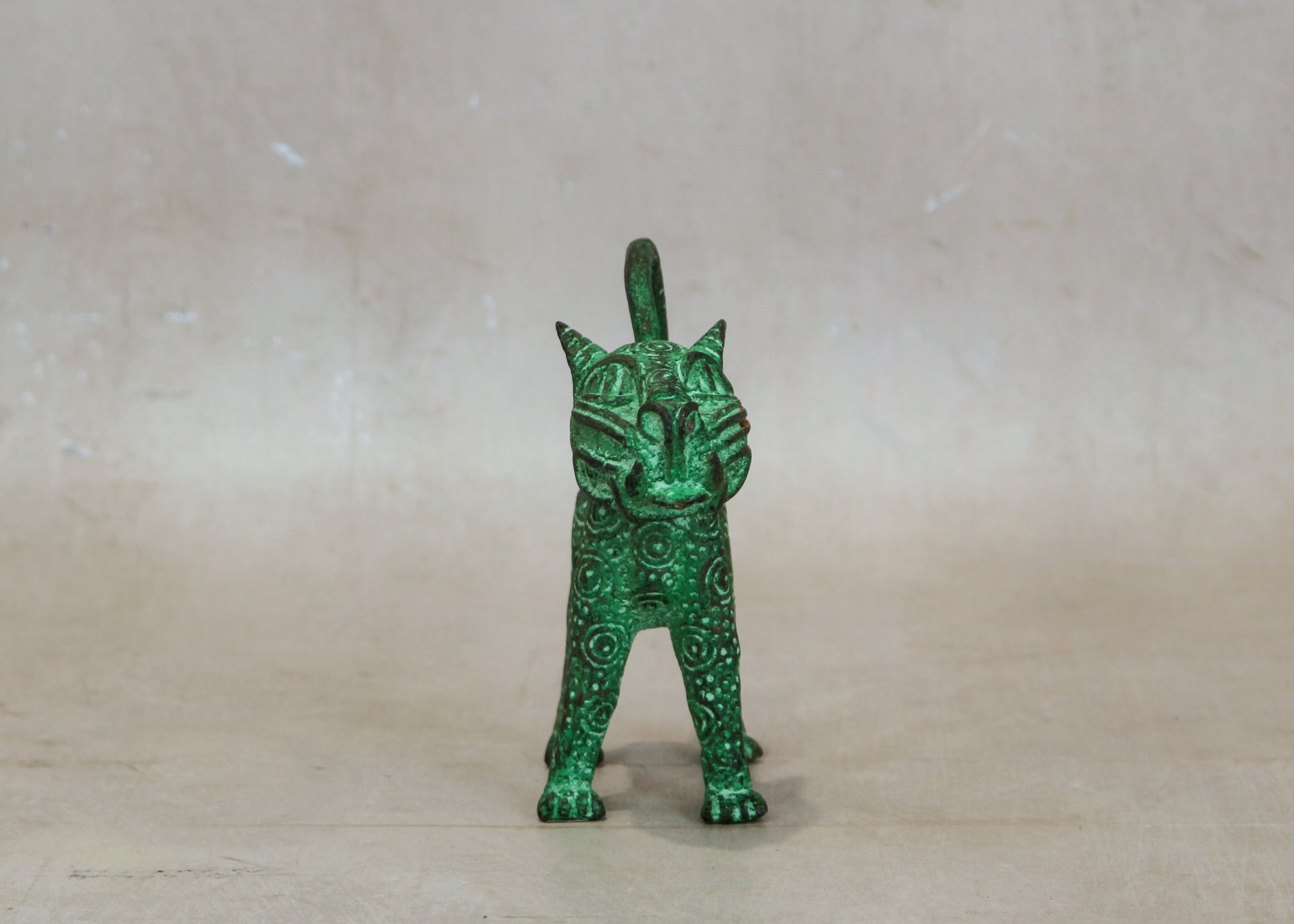 Benin Leopard sculpture - Bronze 1.4