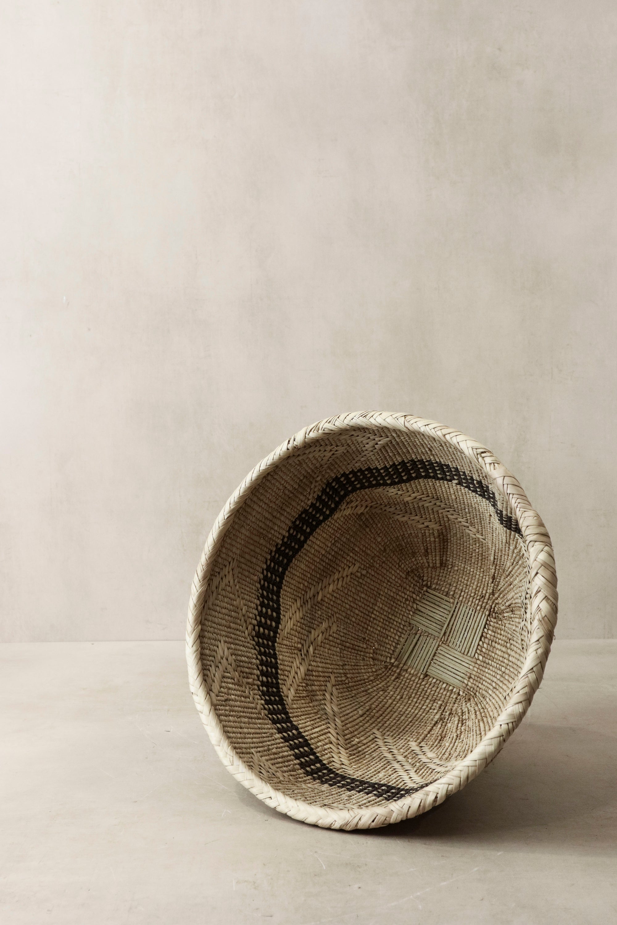 Tonga Basket Pot - 67.1