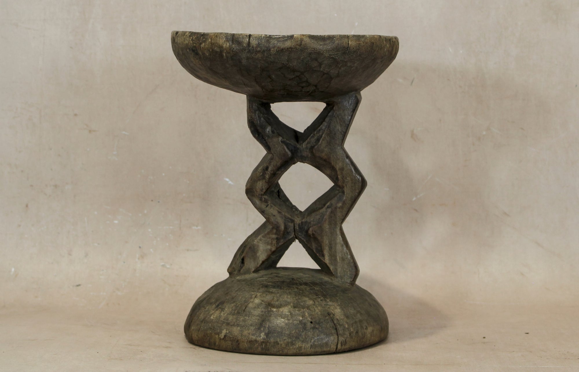 Tonga Stool - 20.1