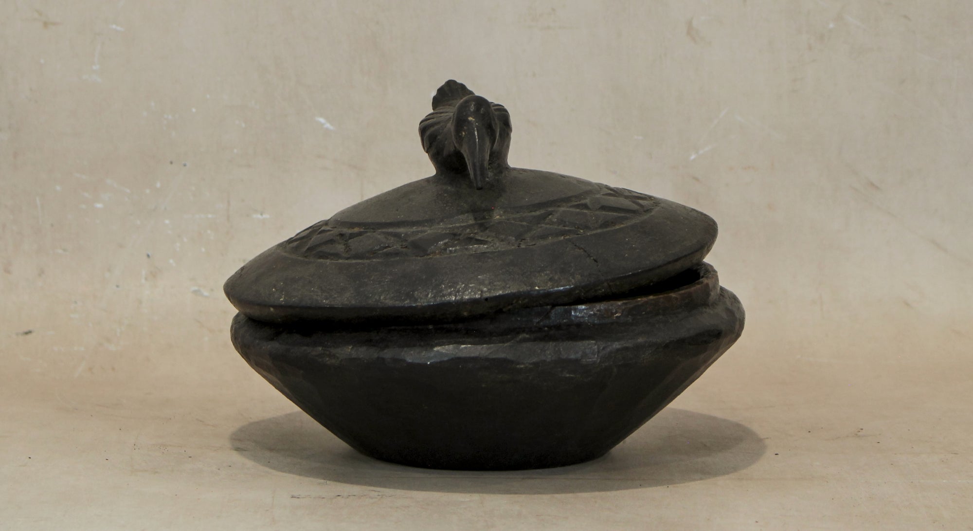 Lozi Bowl - Round Bird 21.7