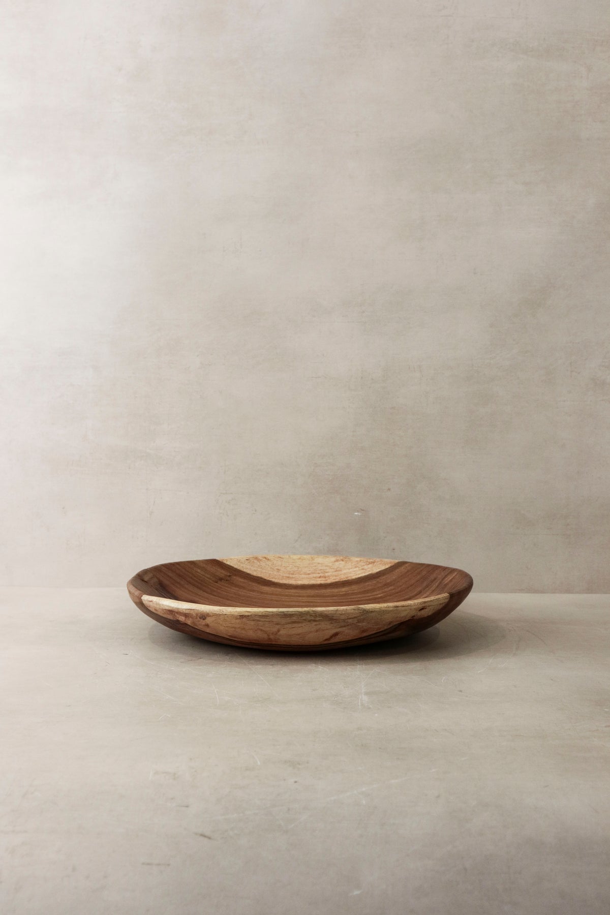 Handmade wooden bowl, Zimbabwe - 13.3