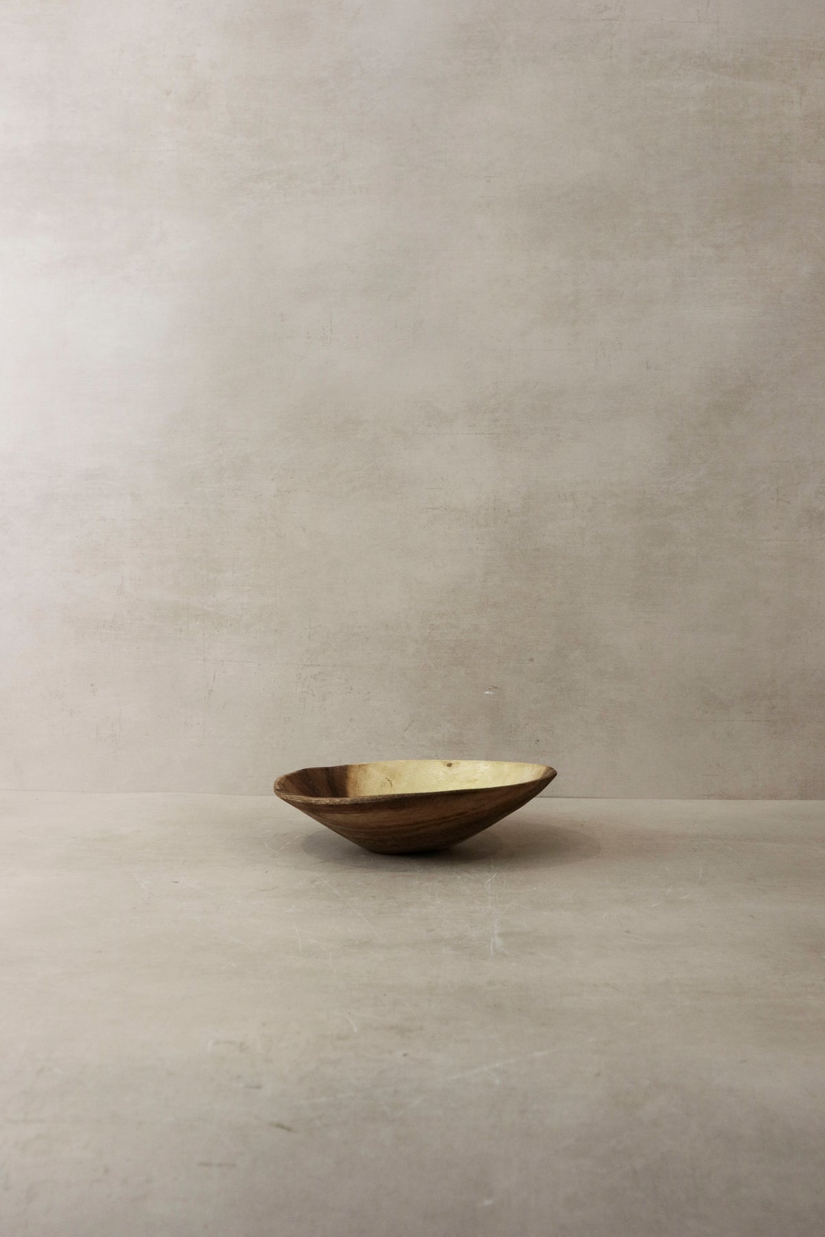 Handmade wooden bowl, Zimbabwe - 12.1