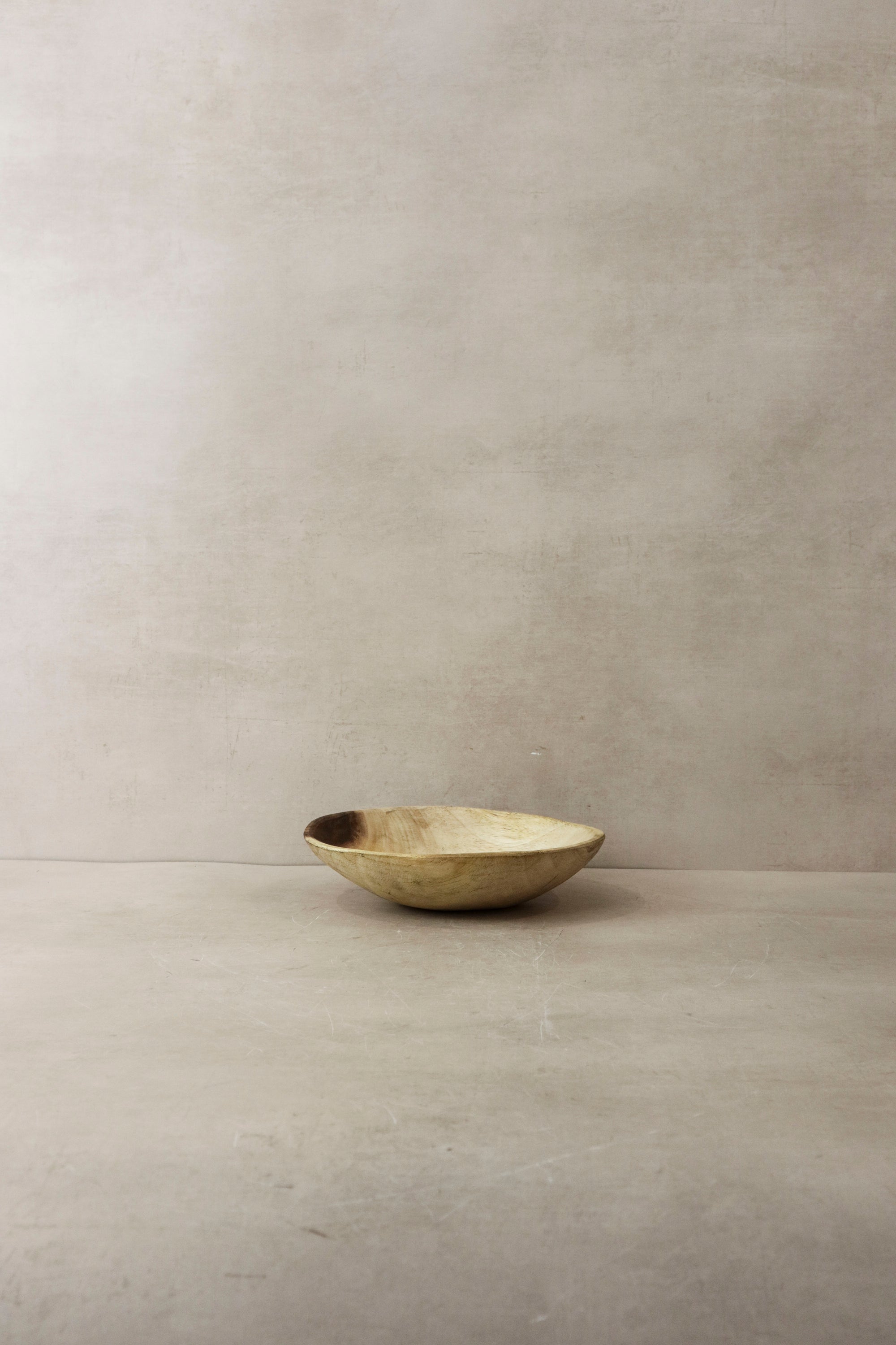 Handmade wooden bowl, Zimbabwe - 12.7