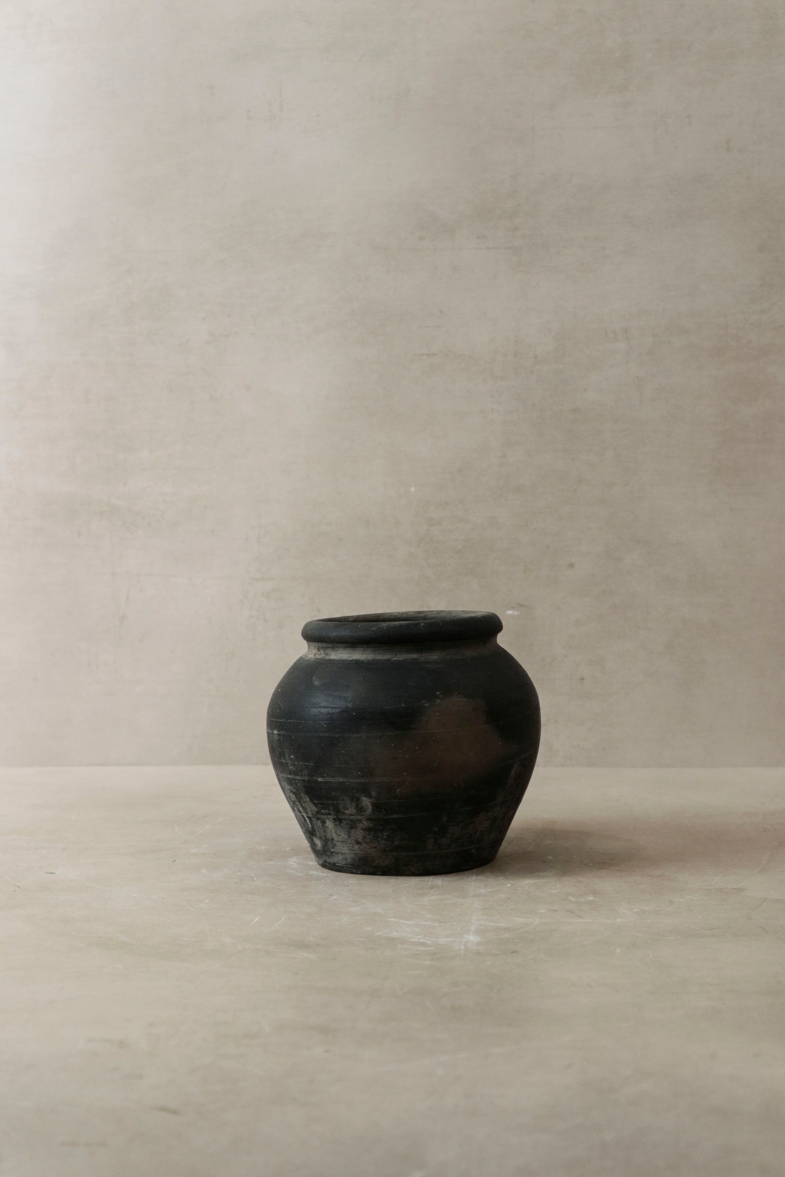 Vintage Dark Pot n° 4