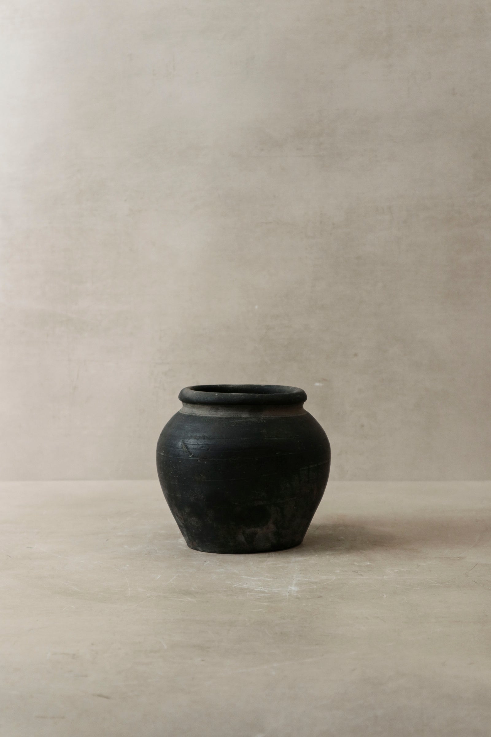 Vintage Dark Pot n° 4