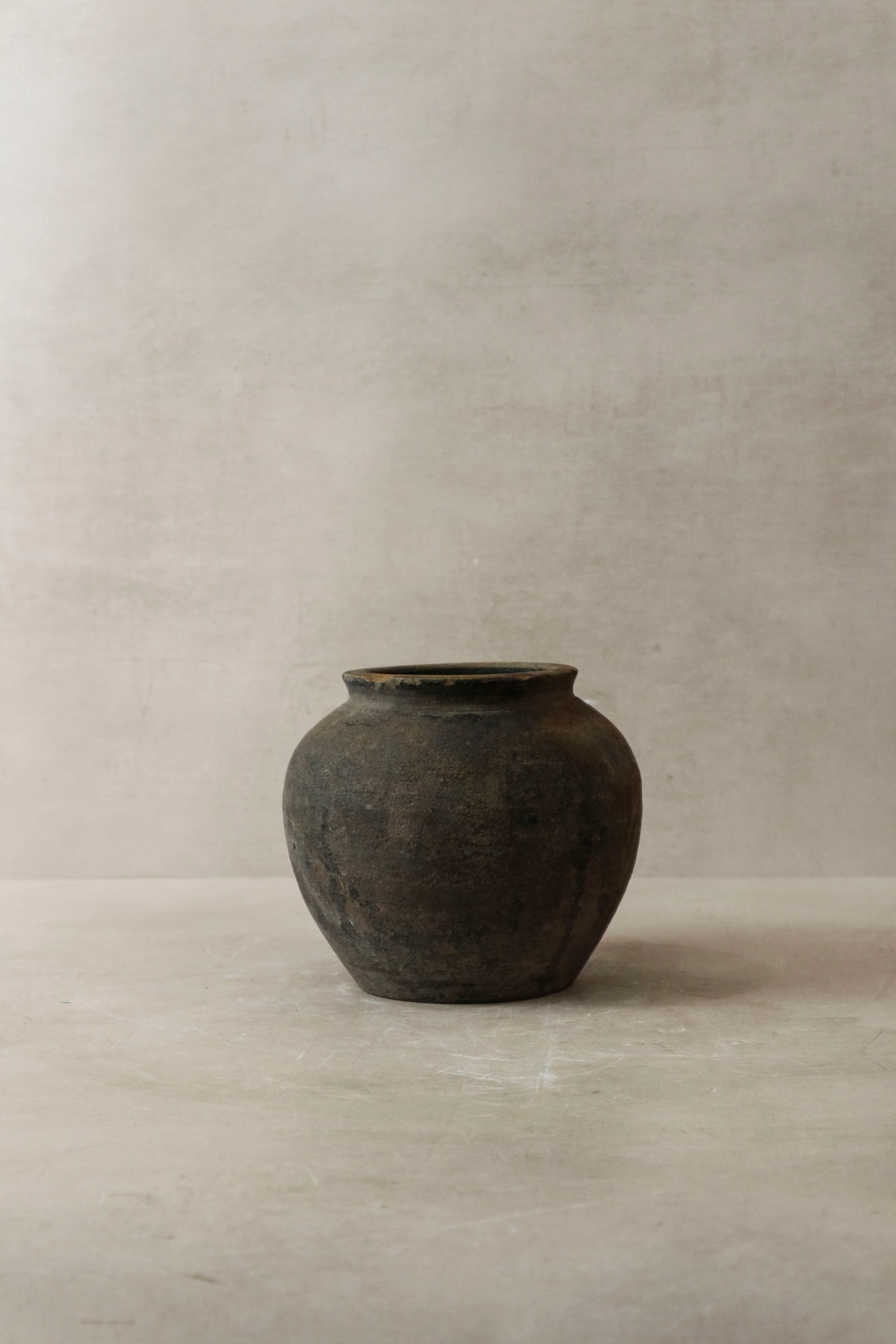 Vintage Dark Pot n° 6