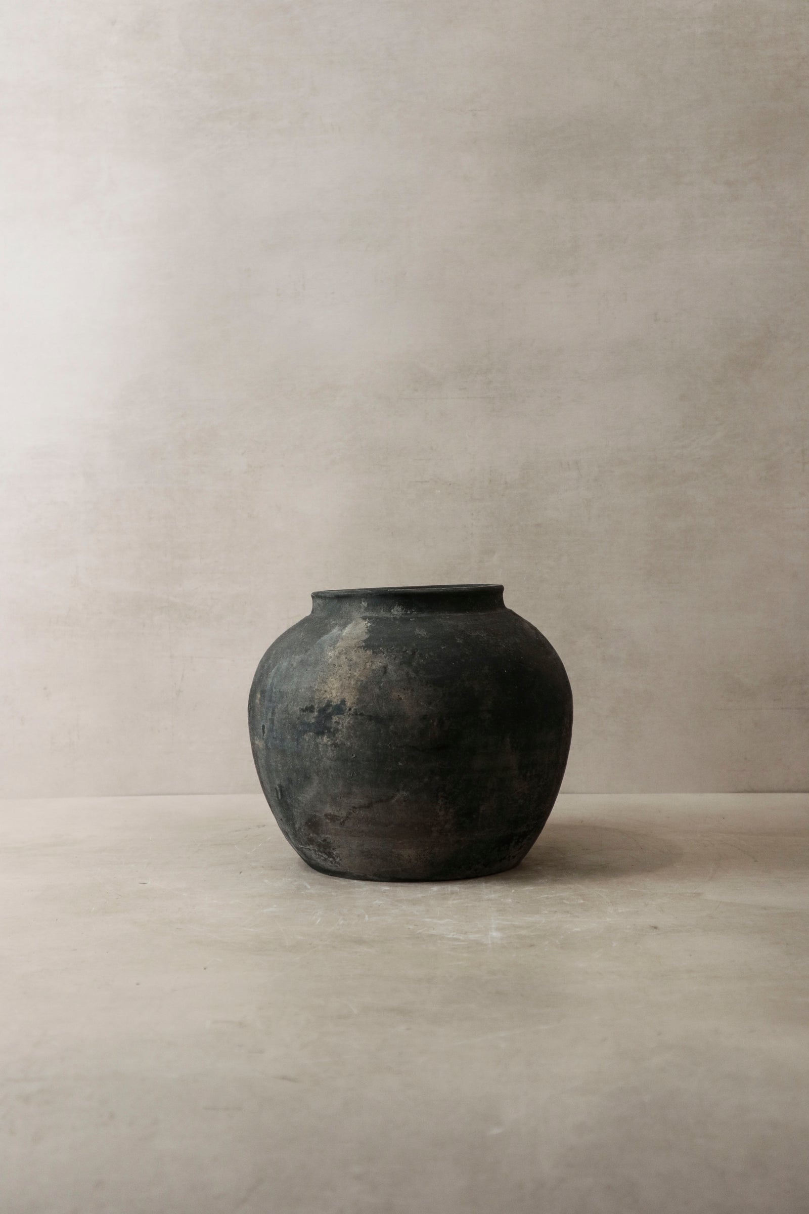 Vintage Dark Pot n° 7