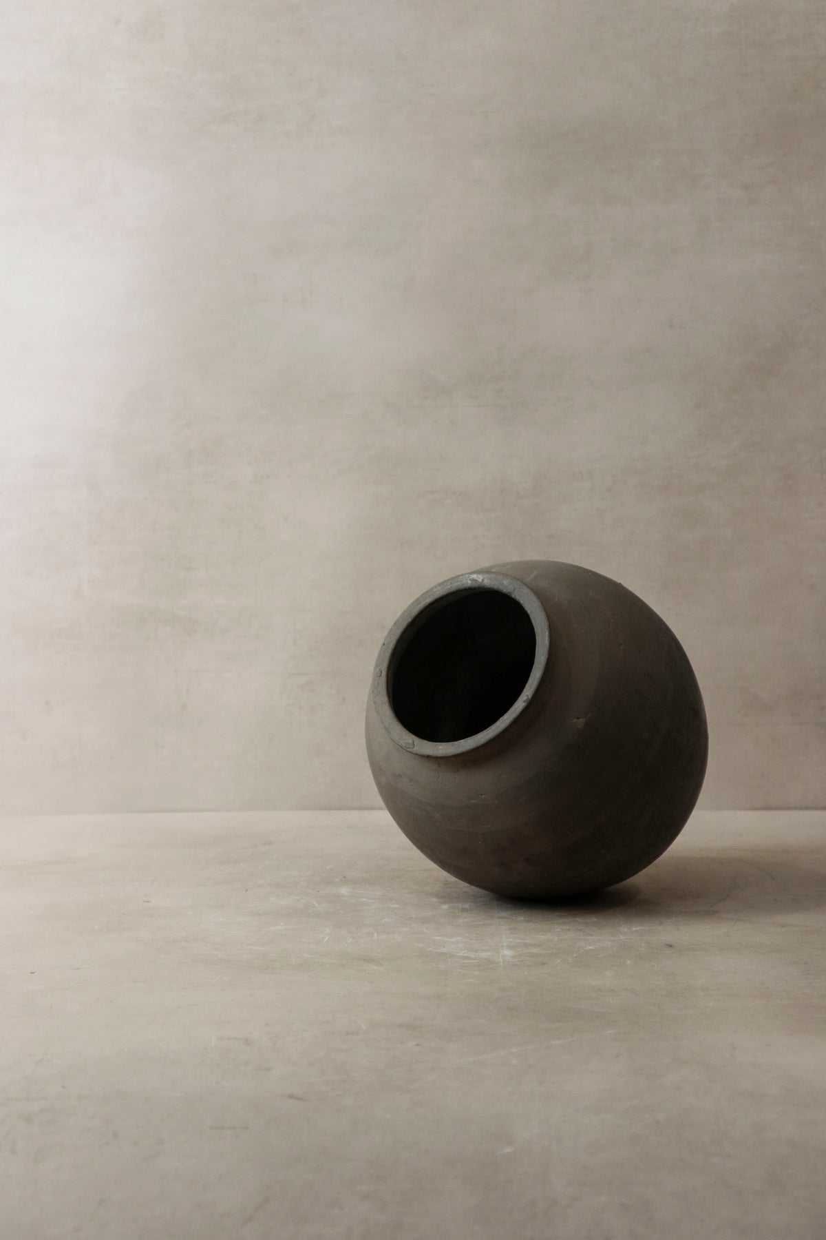 Vintage Dark Pot n° 8