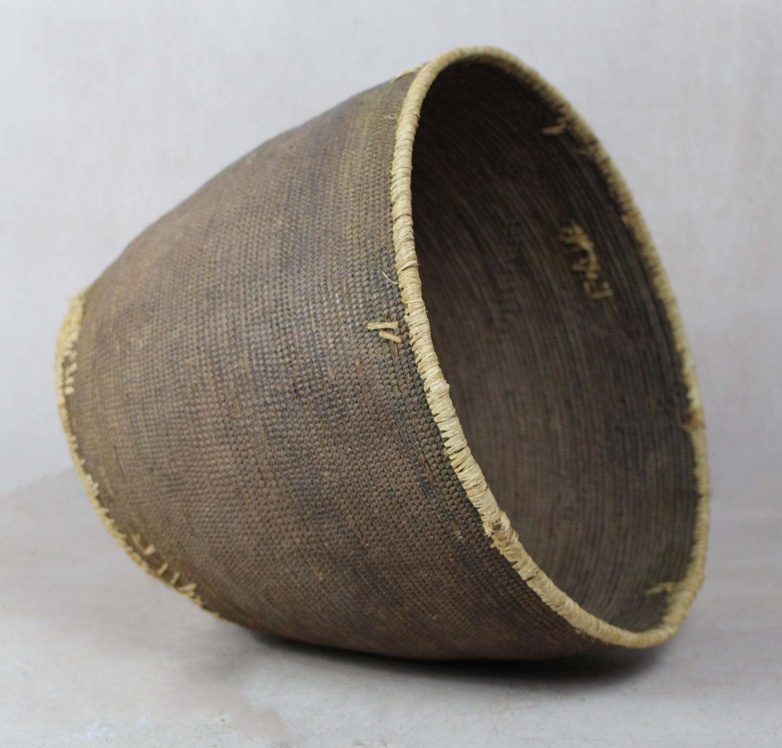 Vintage Tutsi Basket - Rwanda - 106.2