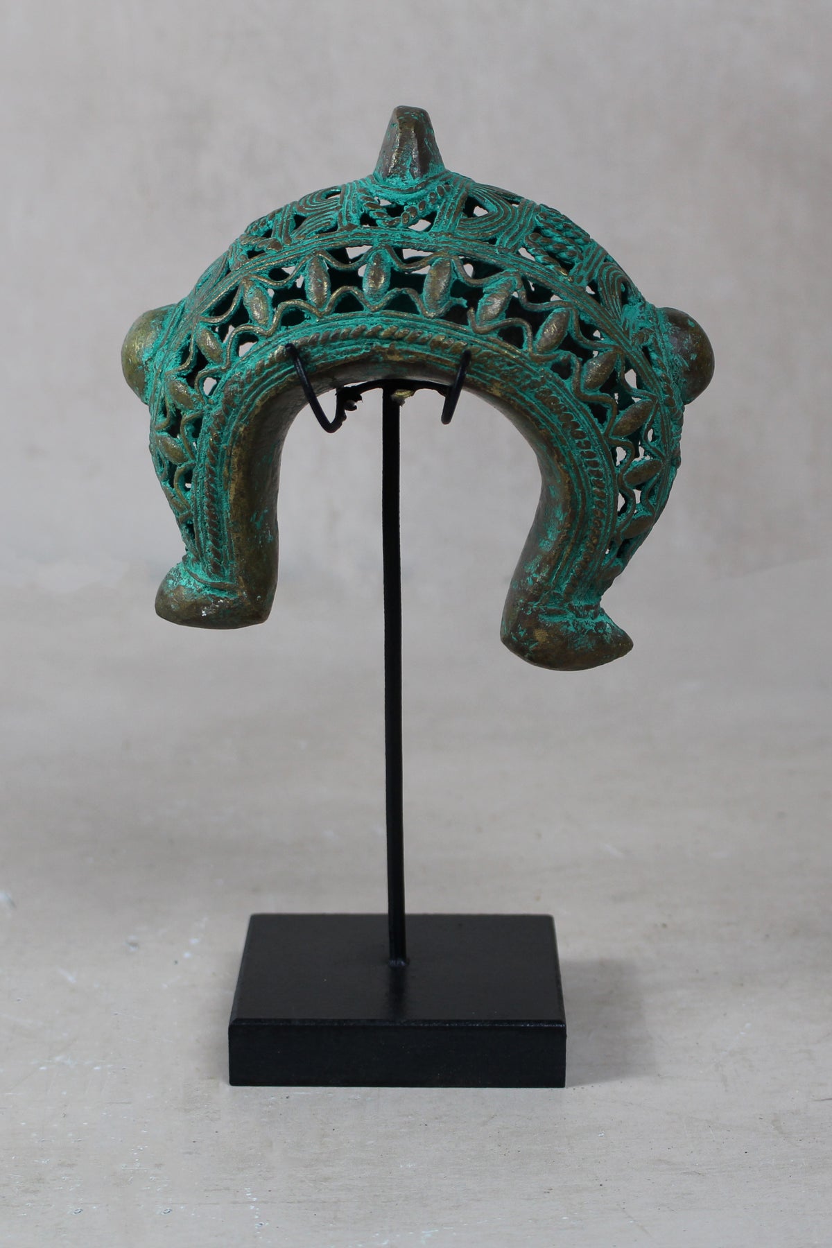 Benin Bronze Bangle - 207.3