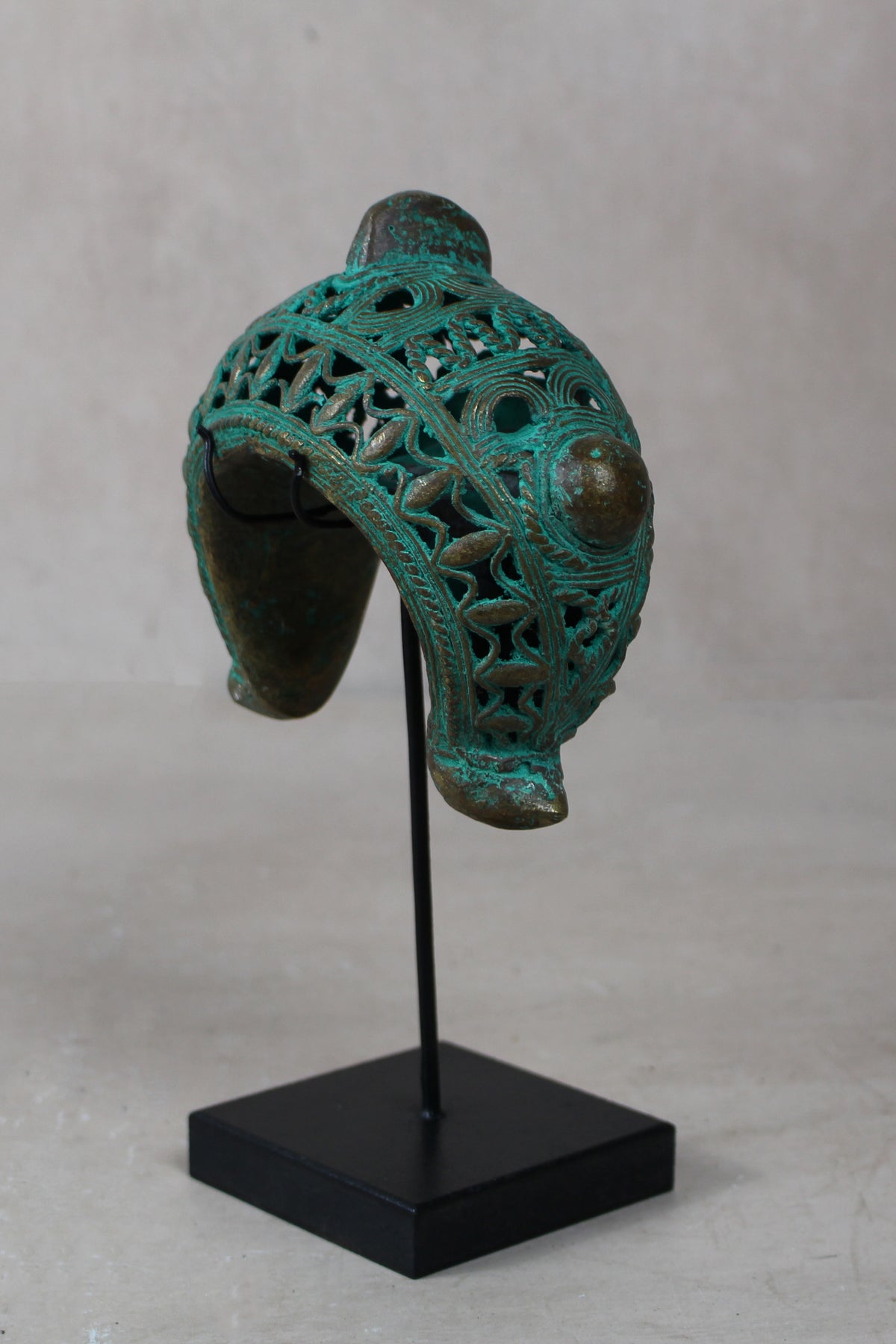 Benin Bronze Bangle - 207.3