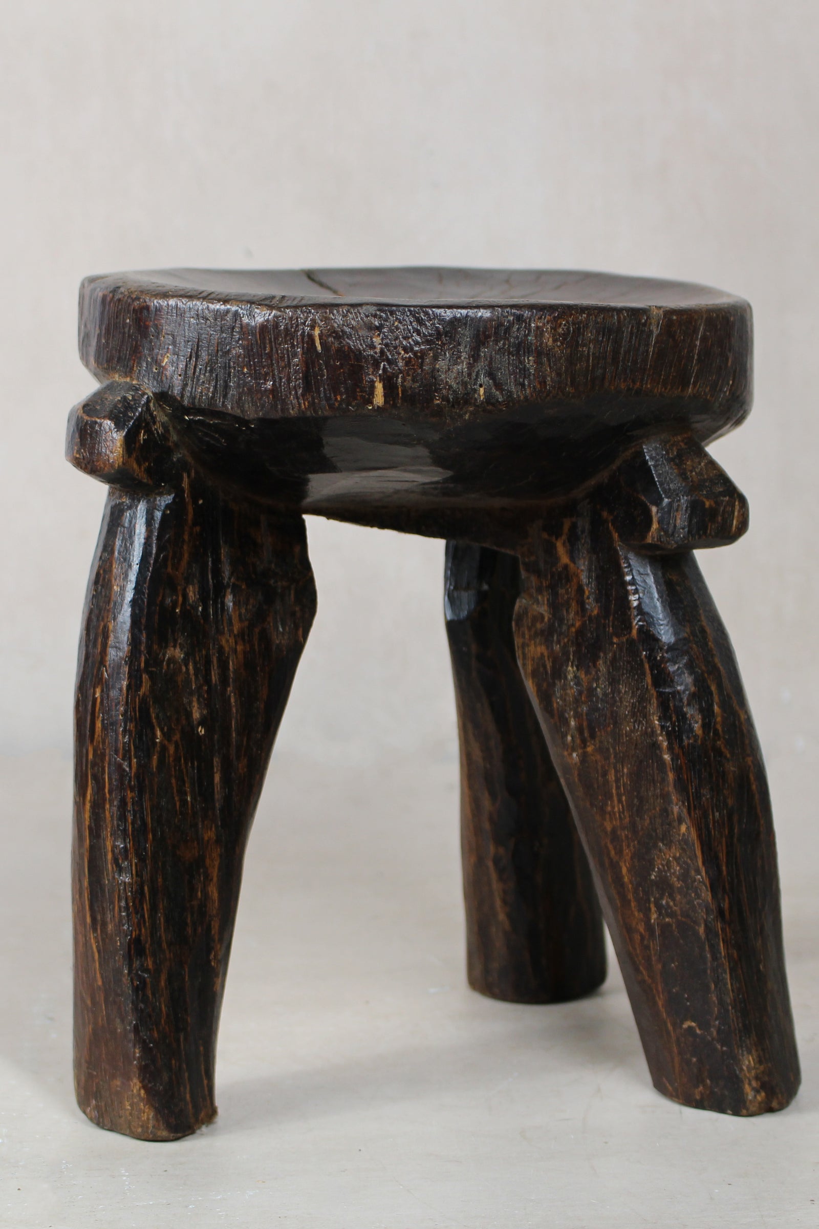 Hehe Iringa stool - Tanzania 148.1