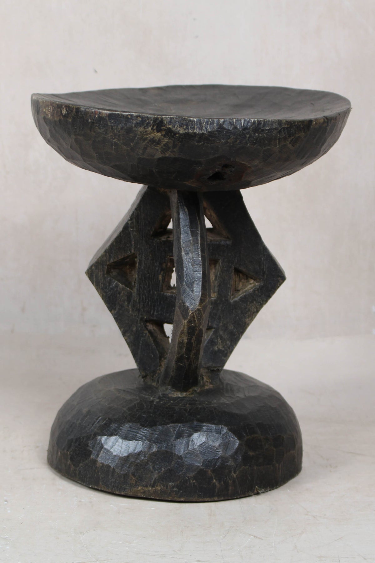 Tonga Stool - 172.7