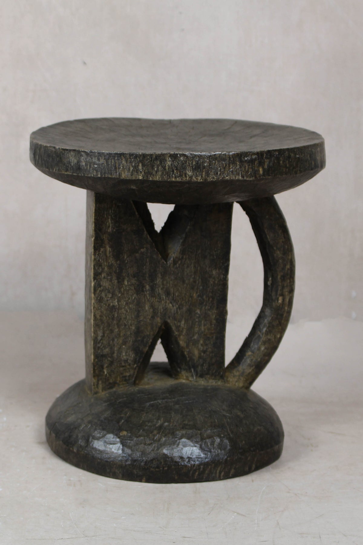 Tonga Stool - 172.8