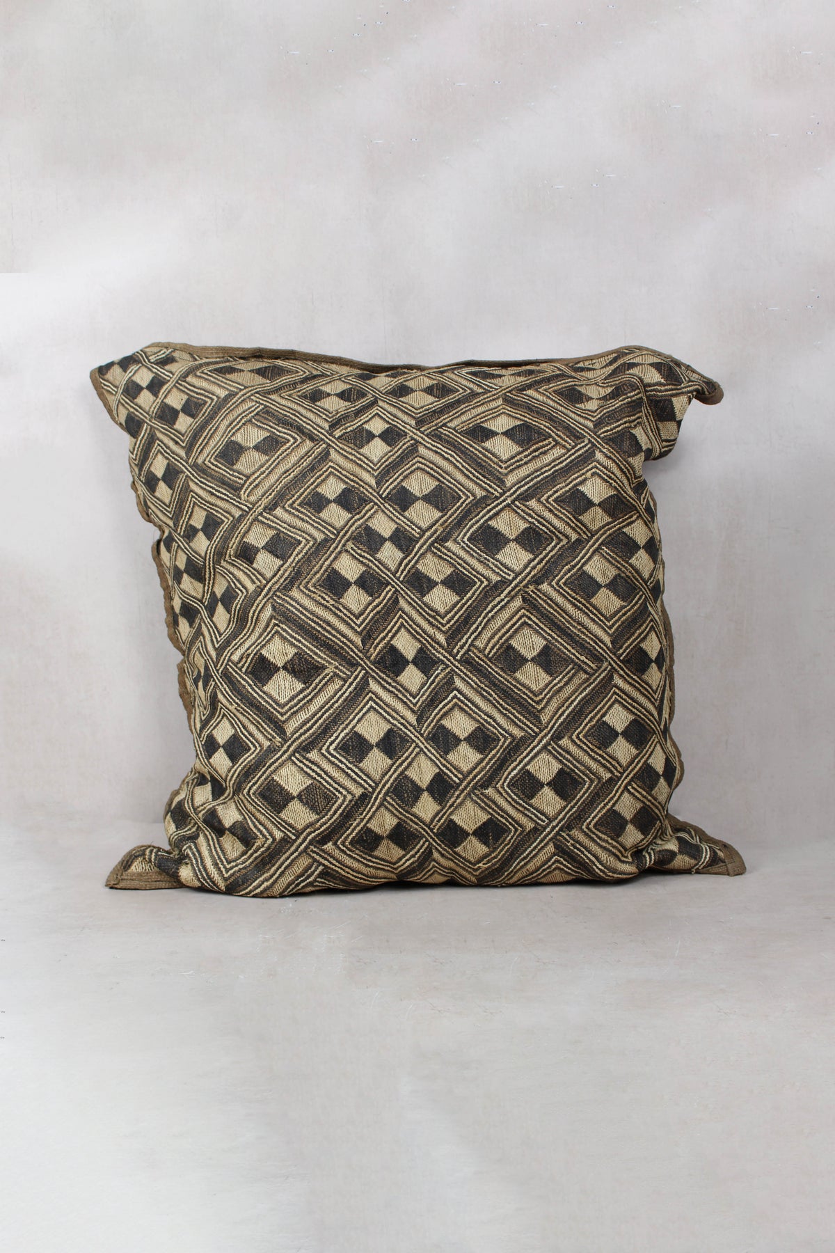 Vintage Showa Cloth Cushion - 25.8
