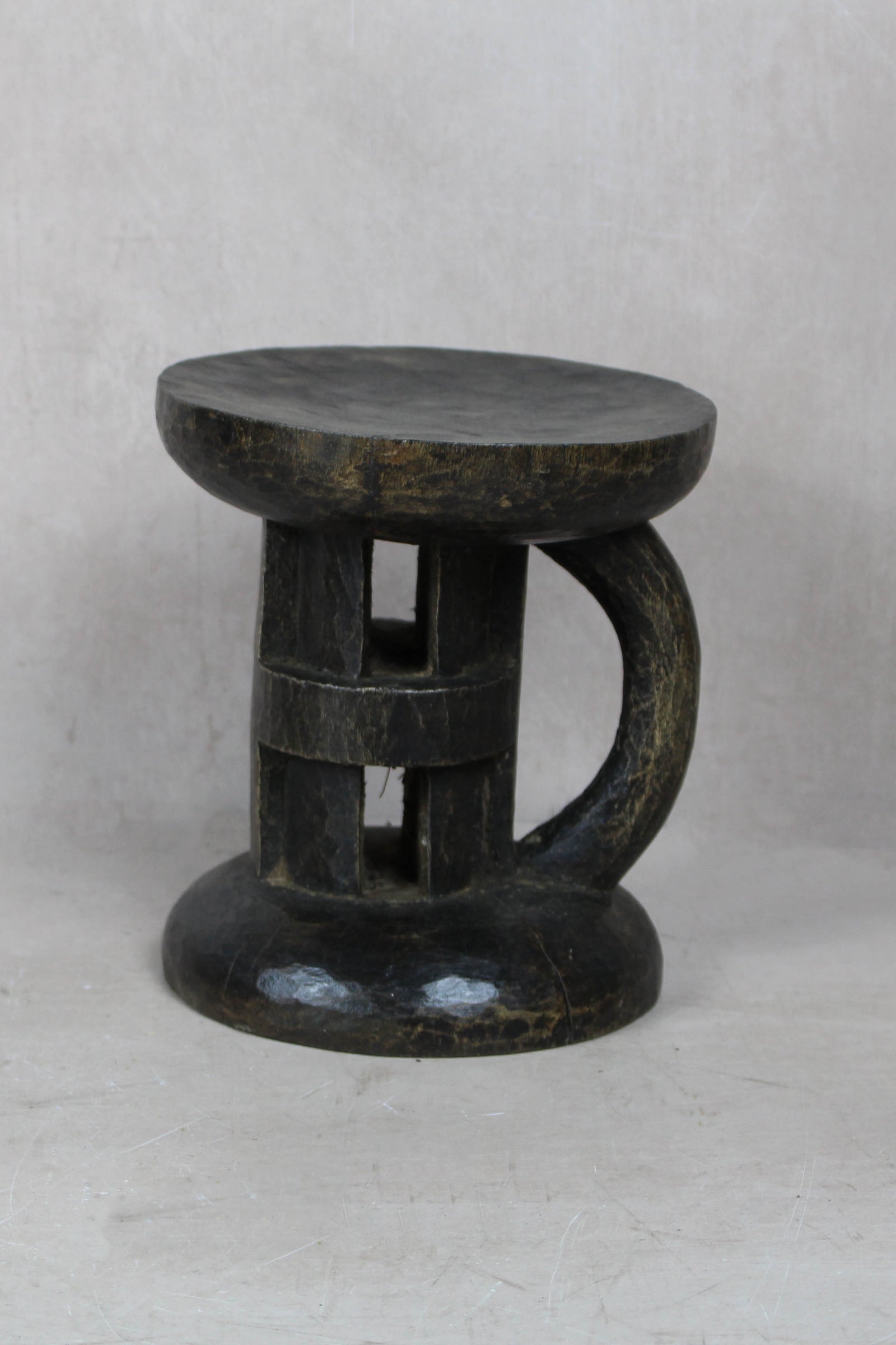 Tonga Stool - 172.9