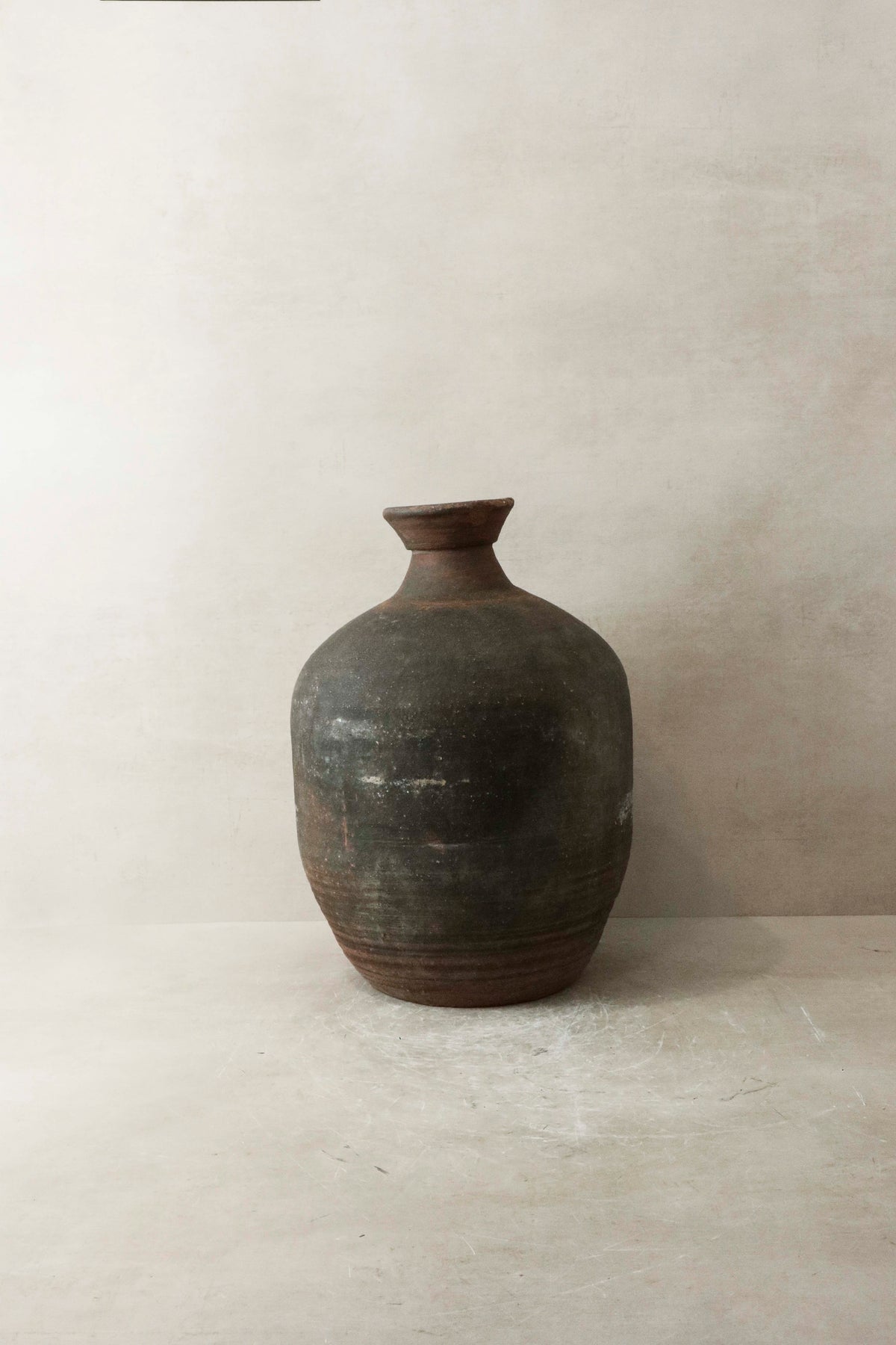 Antique Asian Rice Wine Vase n° 7
