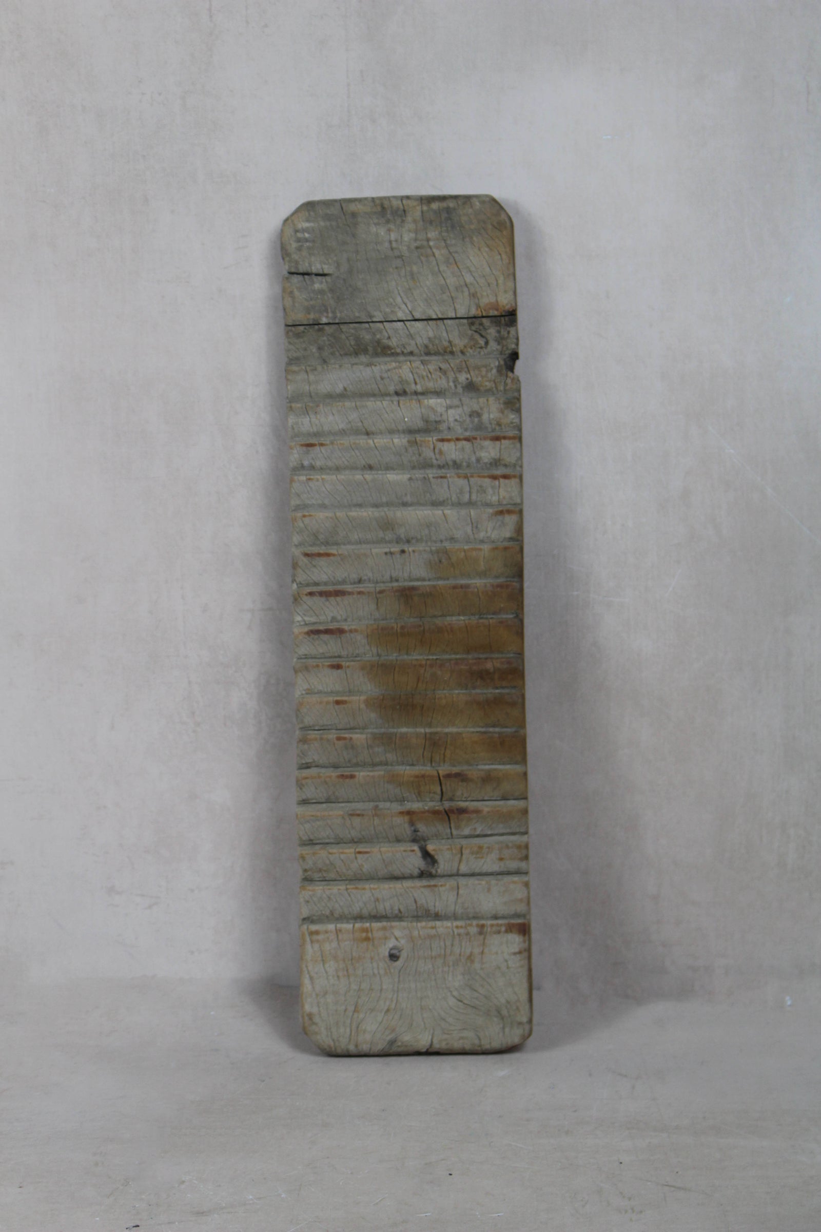 Vintage Elm Wooden Washboard - 29