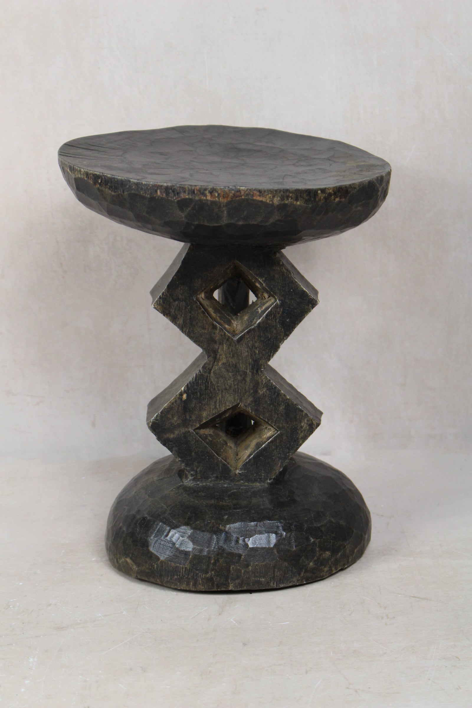 Tonga Stool - 172.14
