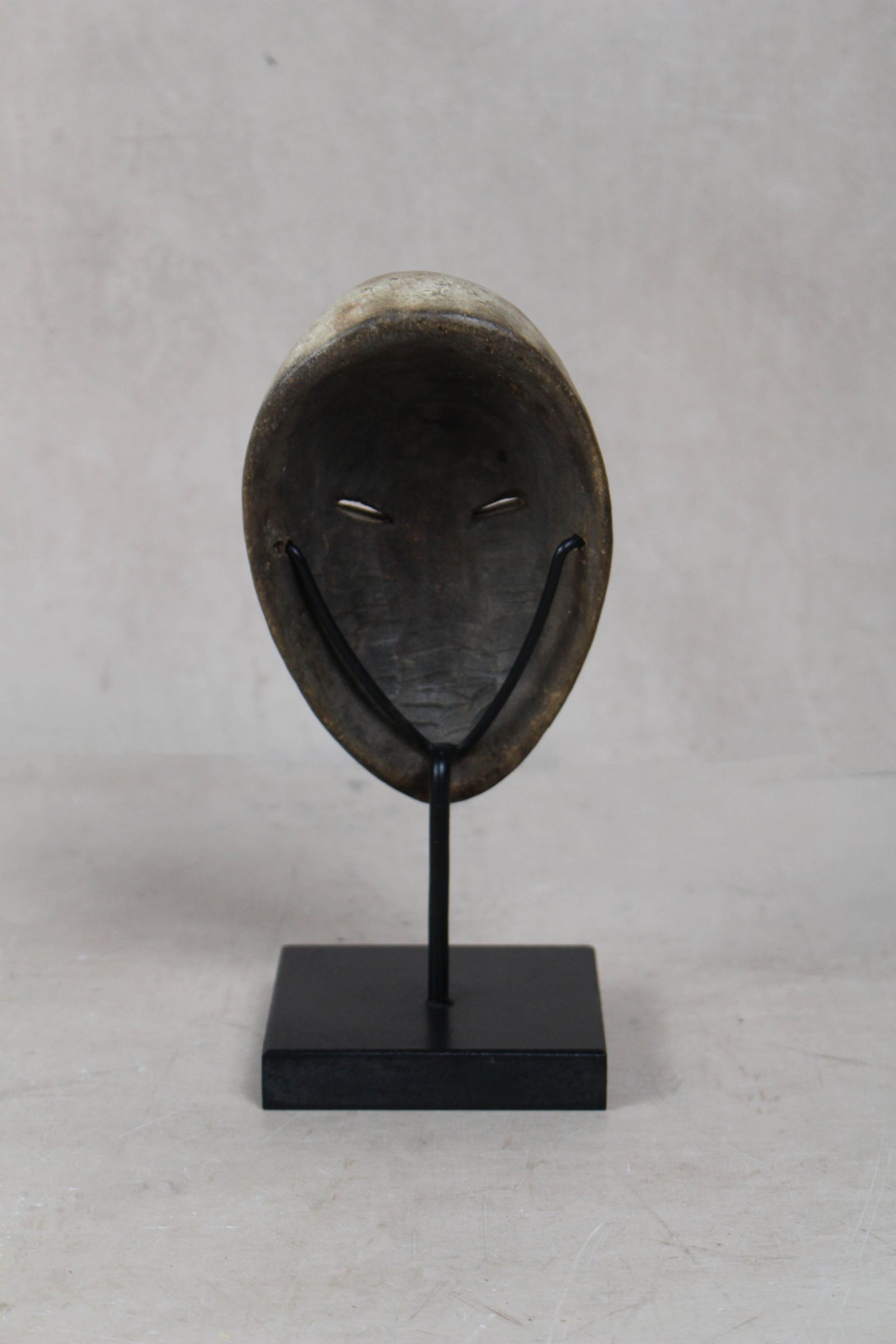 Hand Carved Fang African mask small - 204.3