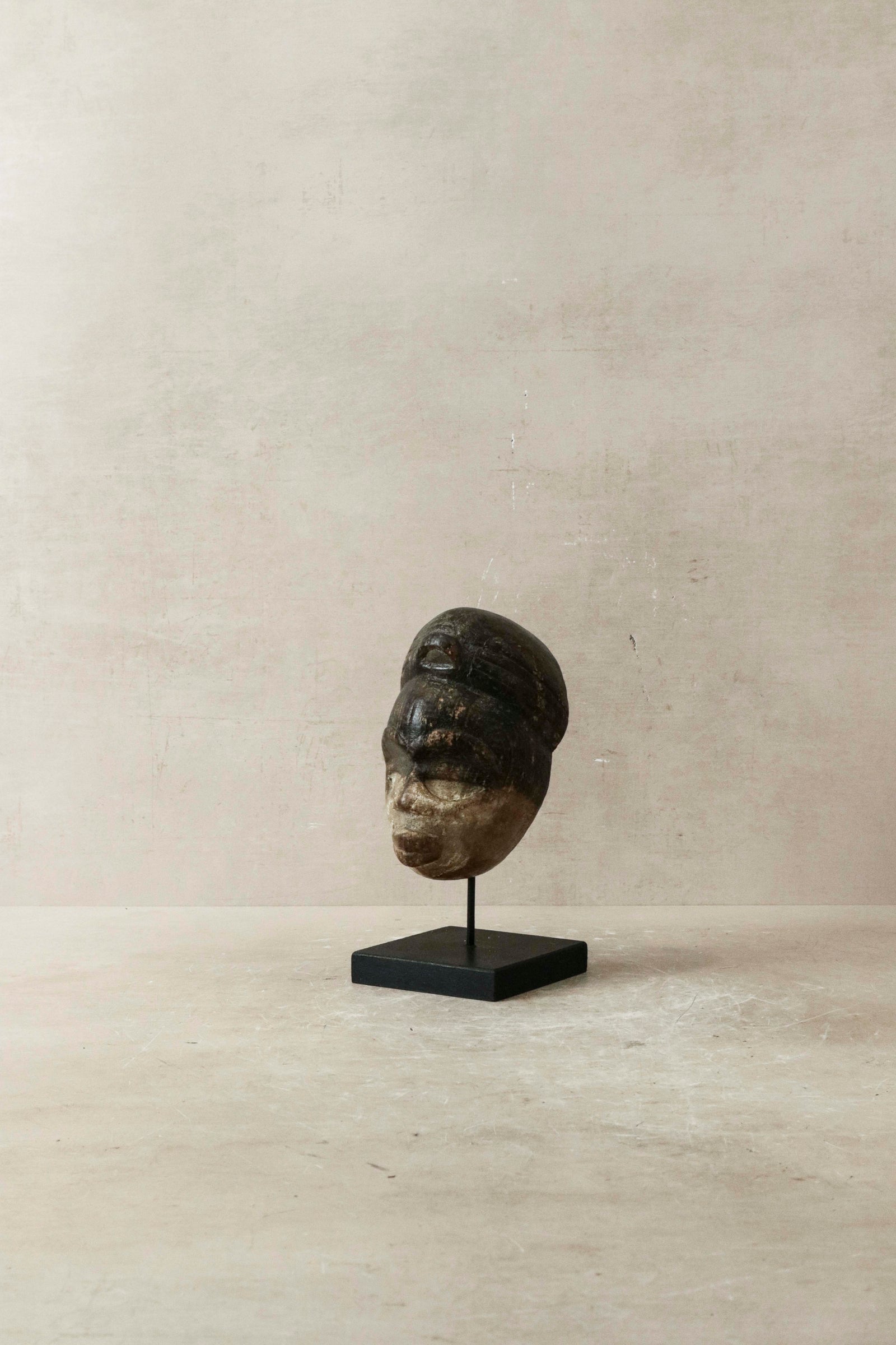 Hand carved African mask small - 60.27