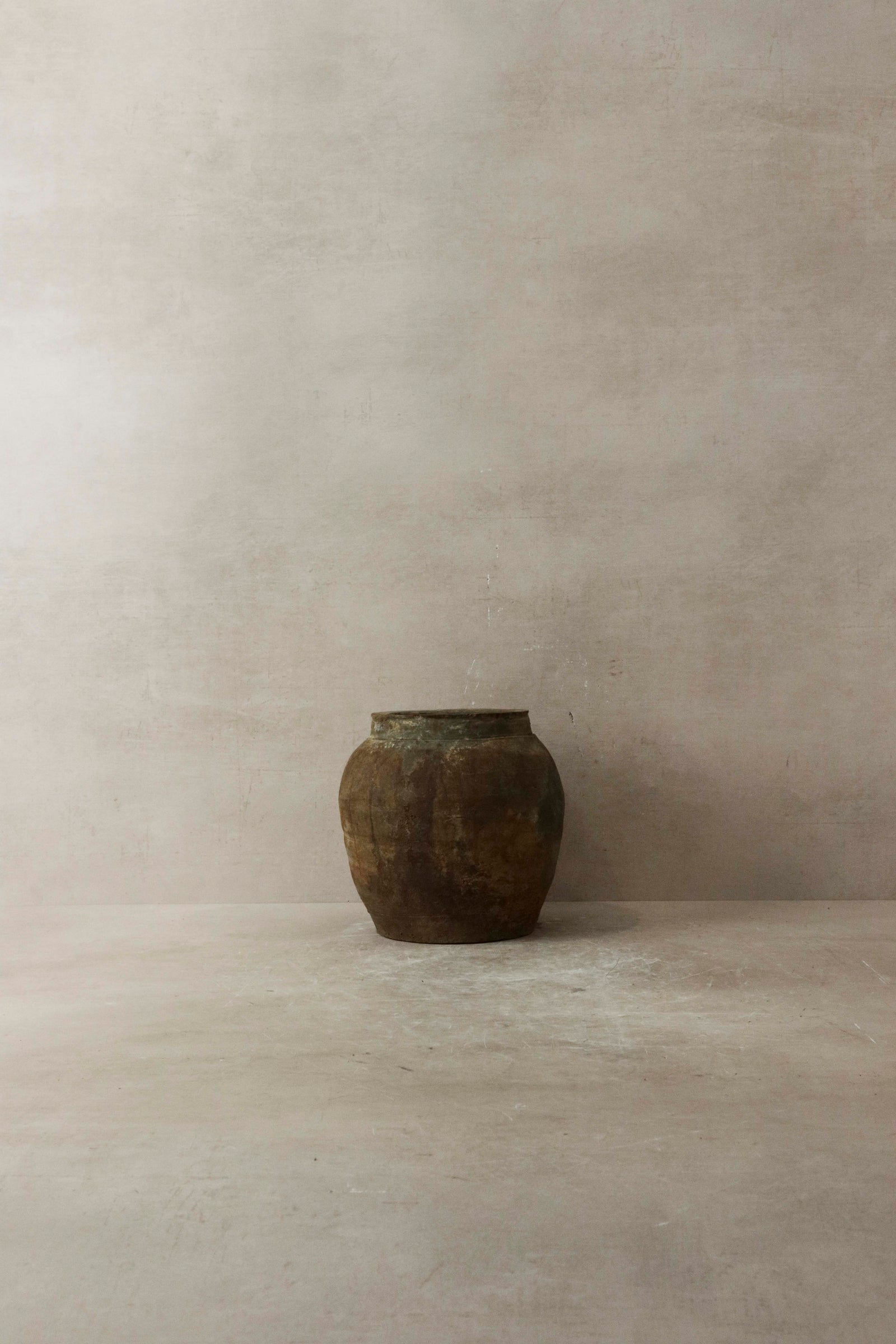 Vintage Dark Pot n° 26