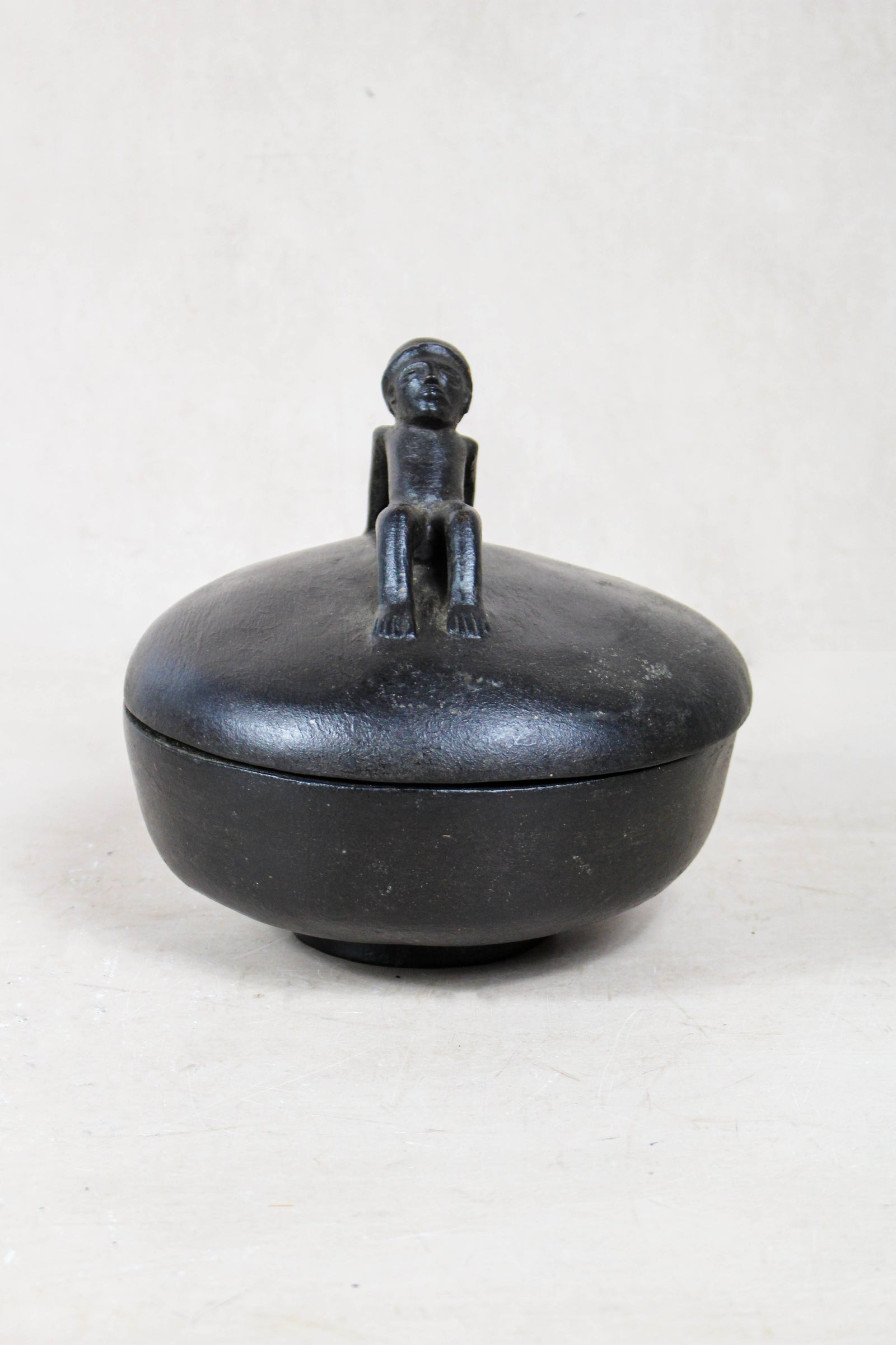 Vintage hand-carved Lozi wooden bowl from Zambia