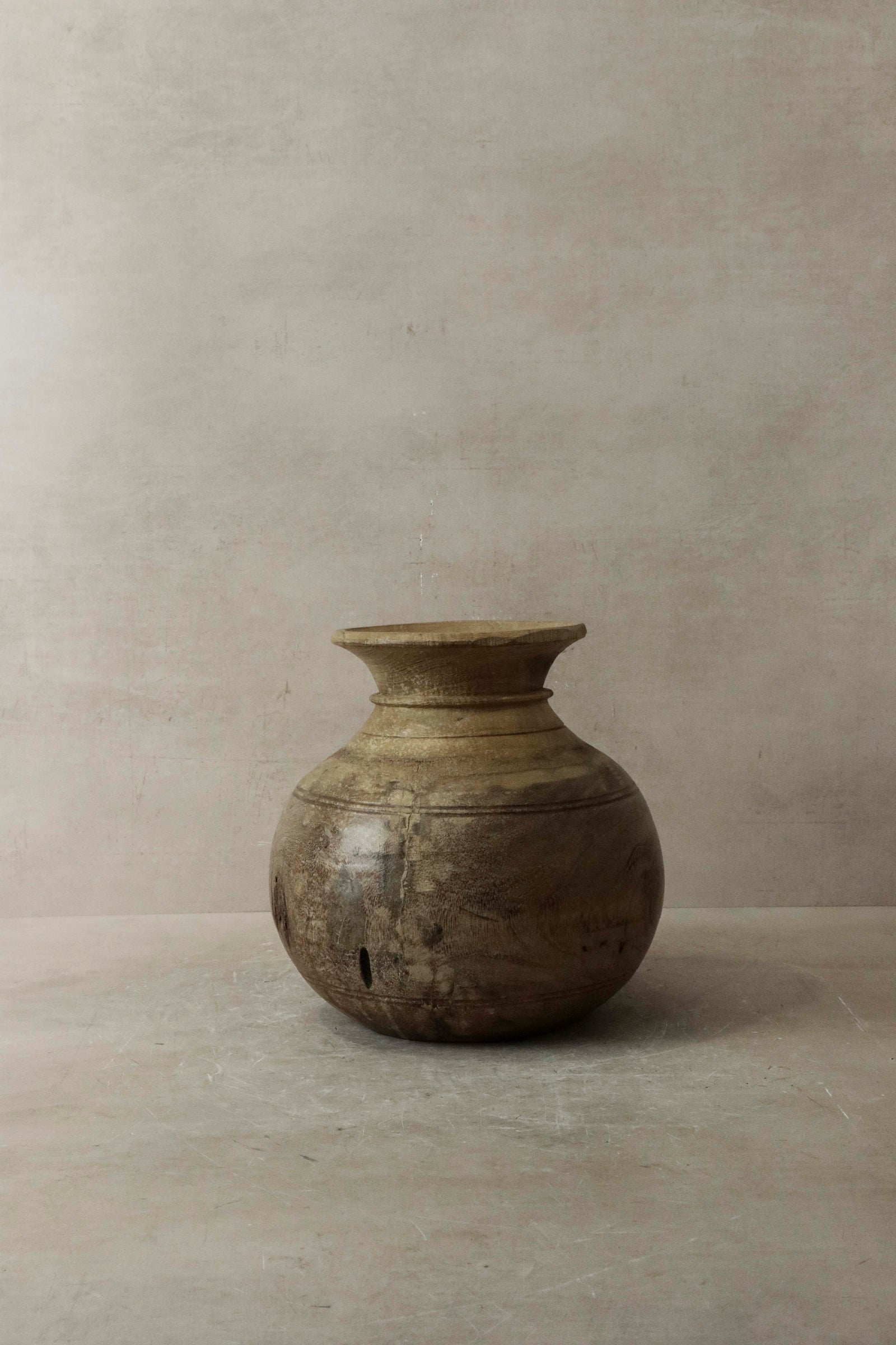 Vintage Teak Vase - 57.3