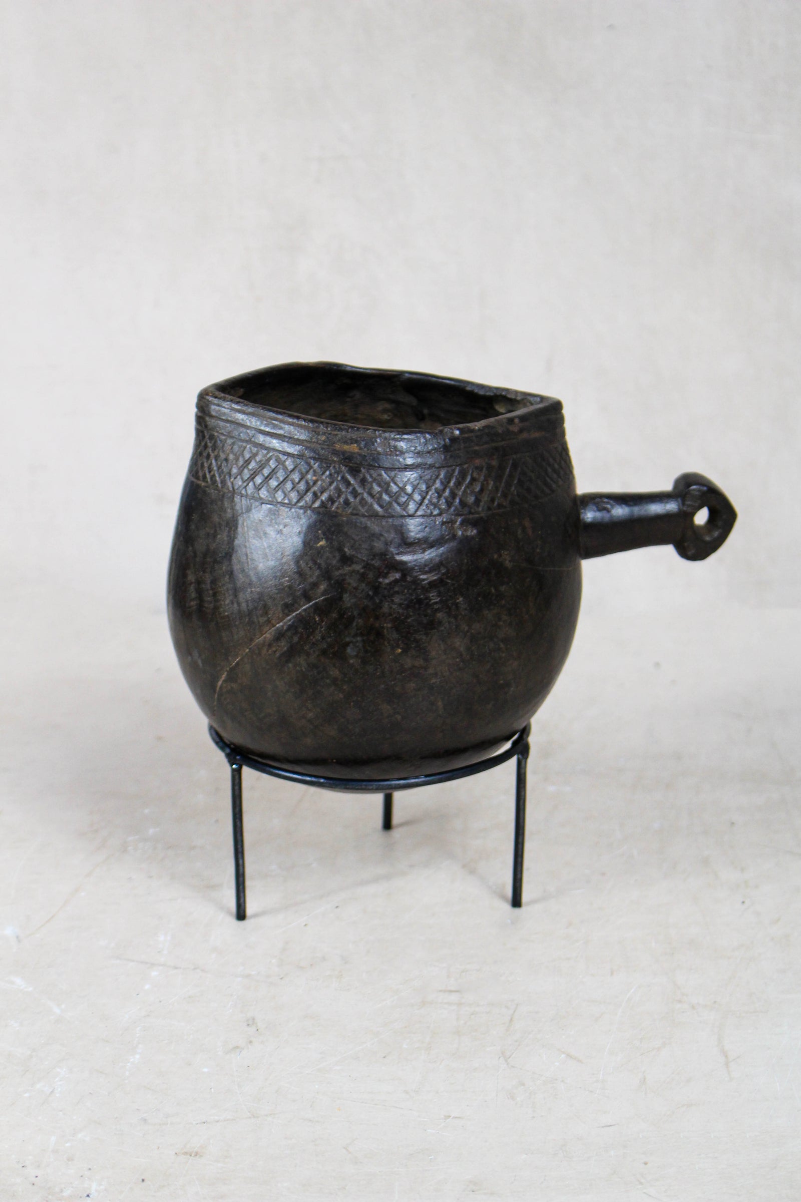 Bayaleng Jug, Congo - 97.4