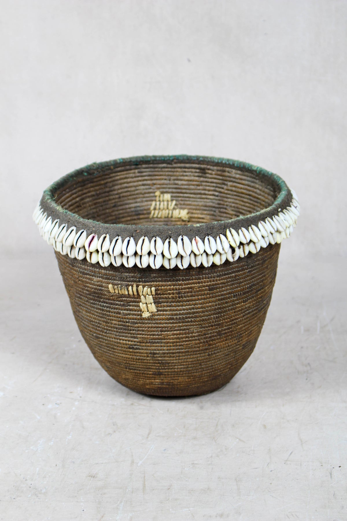 Vintage Tutsi Basket - Rwanda - with Cowrie shells - 106.10