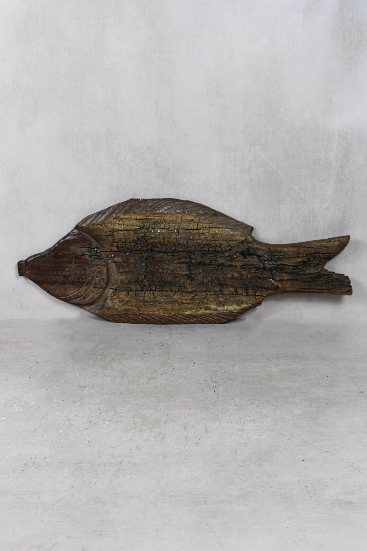 Hand-carved driftwood fish wall sculpture in weathered wood (116.3)