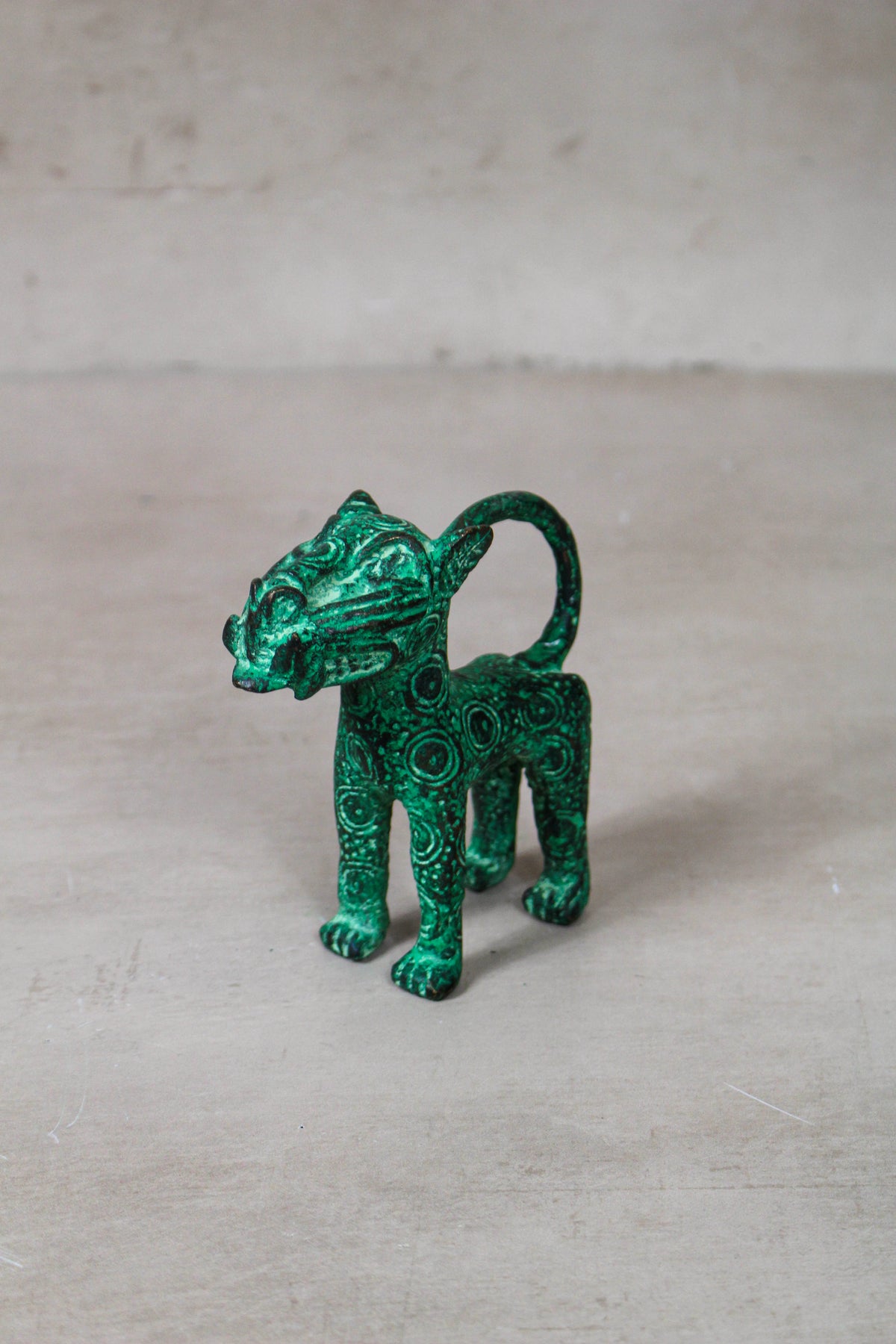 Benin Leopard sculpture - Bronze 56.20