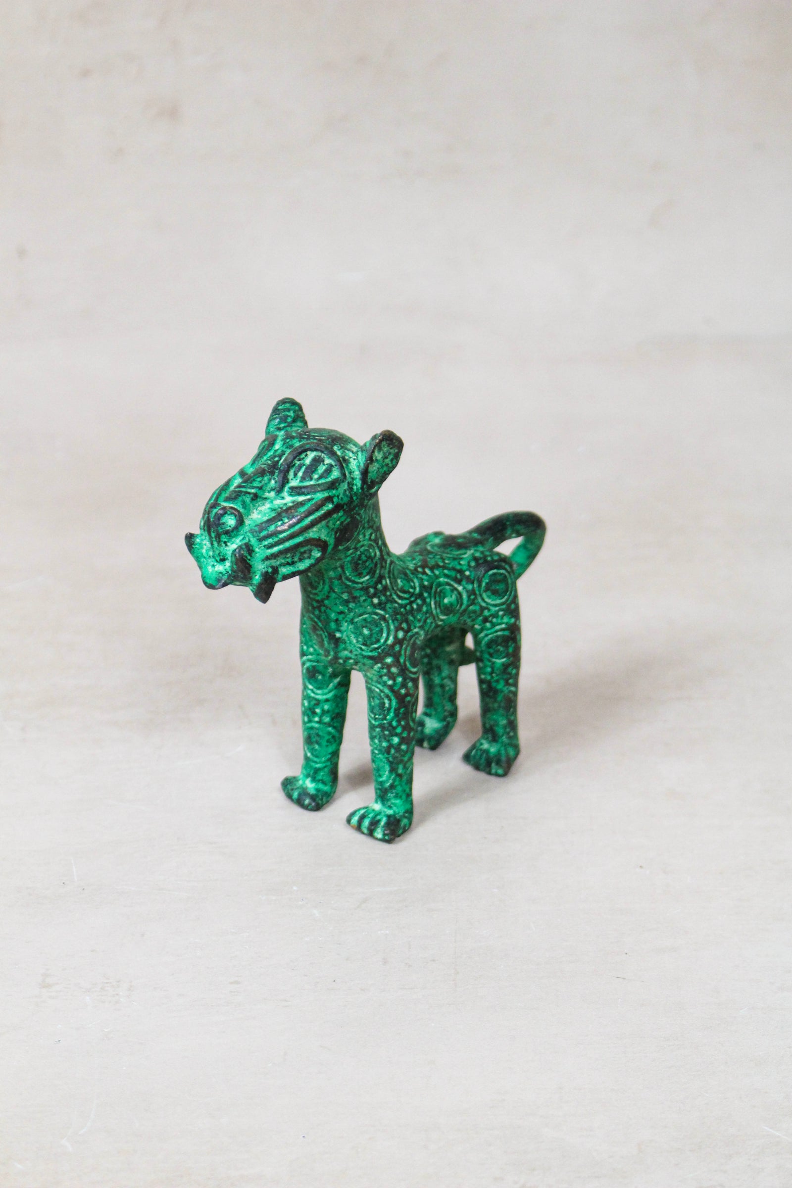 Benin Leopard sculpture - Bronze 56.21