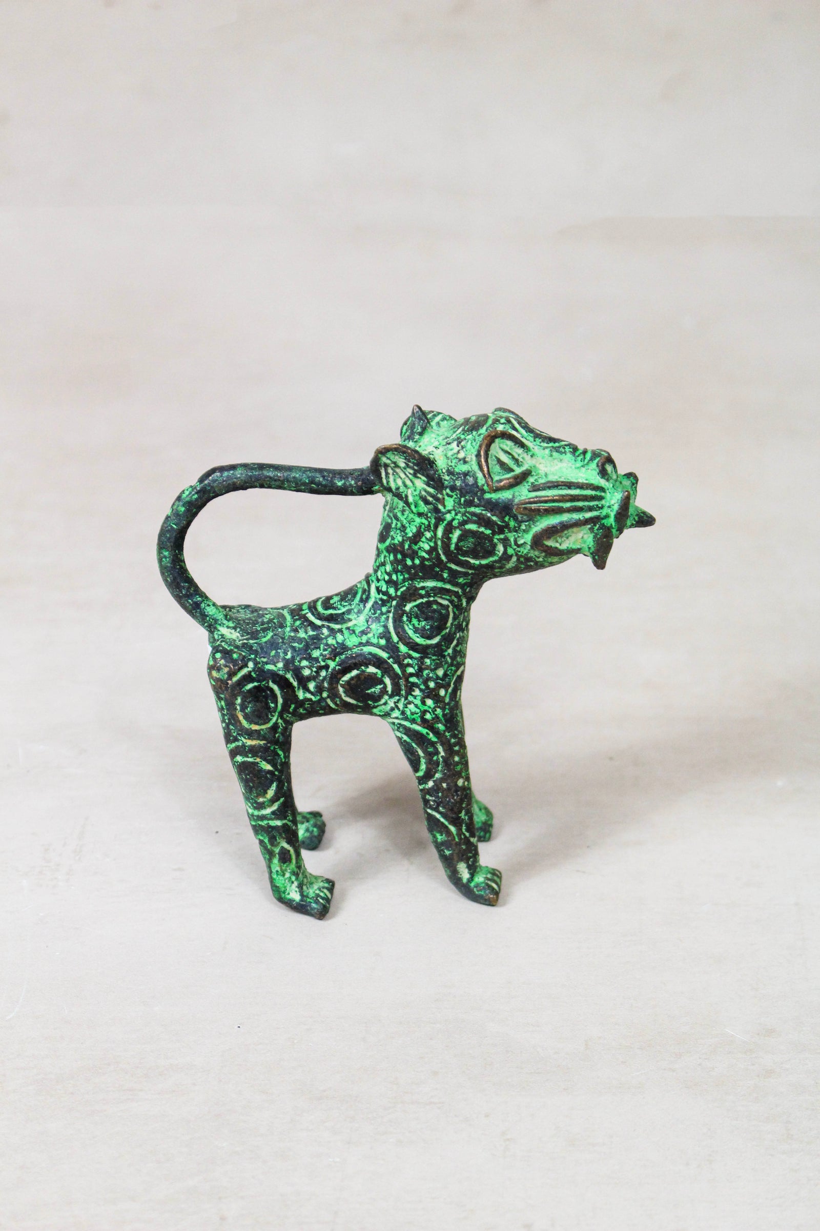 Benin Leopard sculpture - Bronze 56.24
