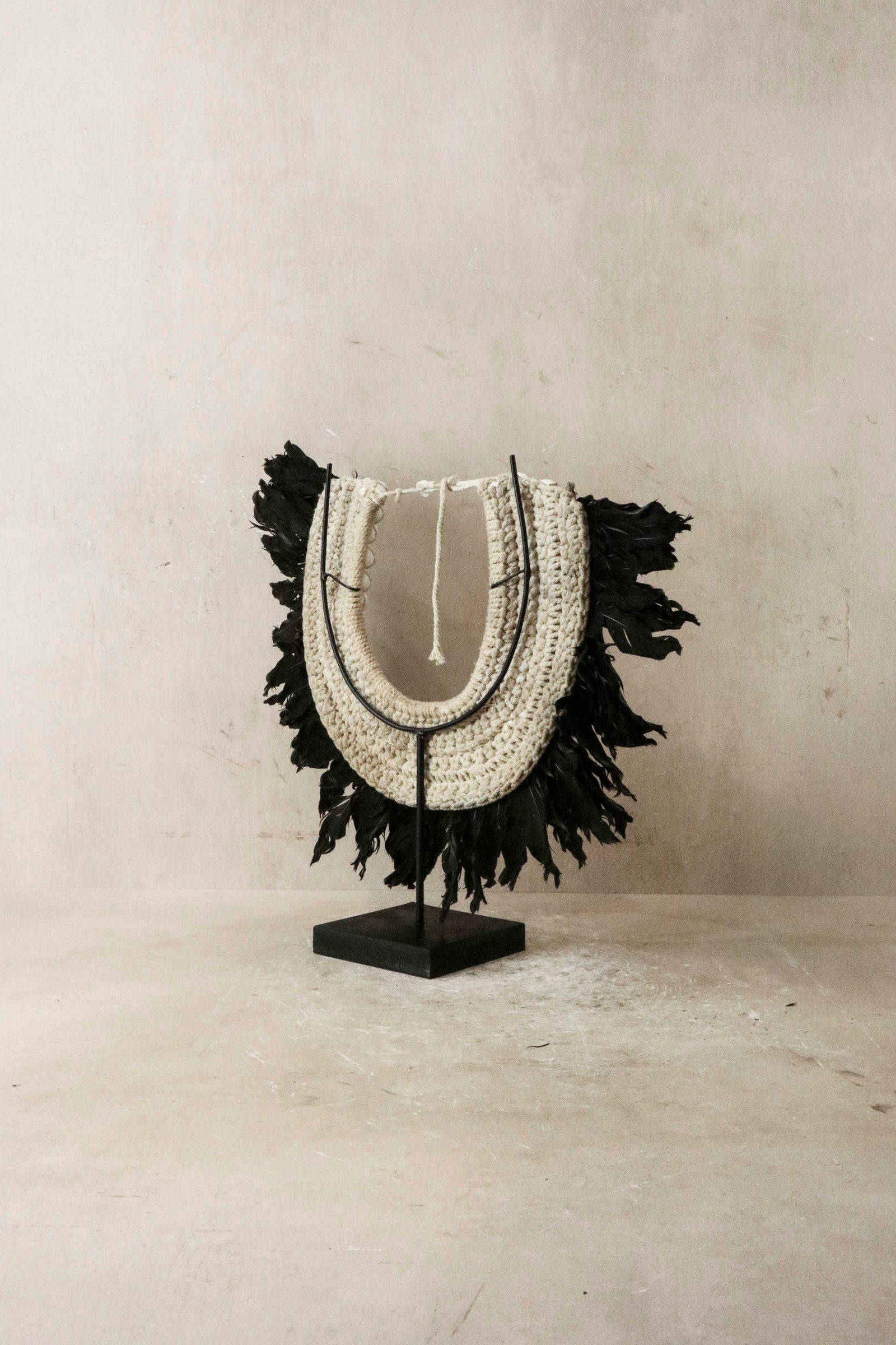 Handmade Feather & Shell necklace - 22.1